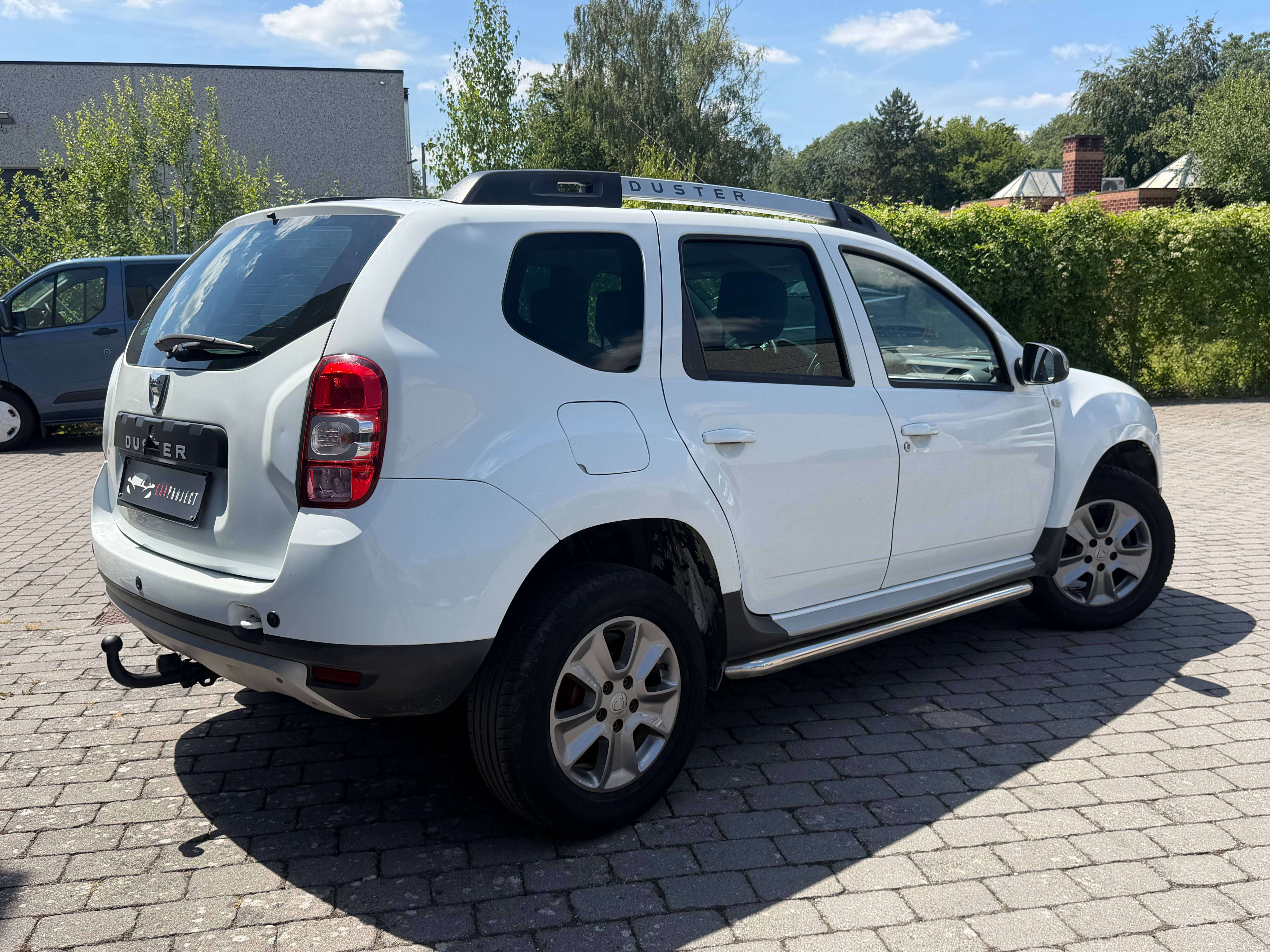 Dacia Duster MARCHAND OU EXPORT !!! 1.5 dCi, Capteurs AR, Climatisation, Cuir