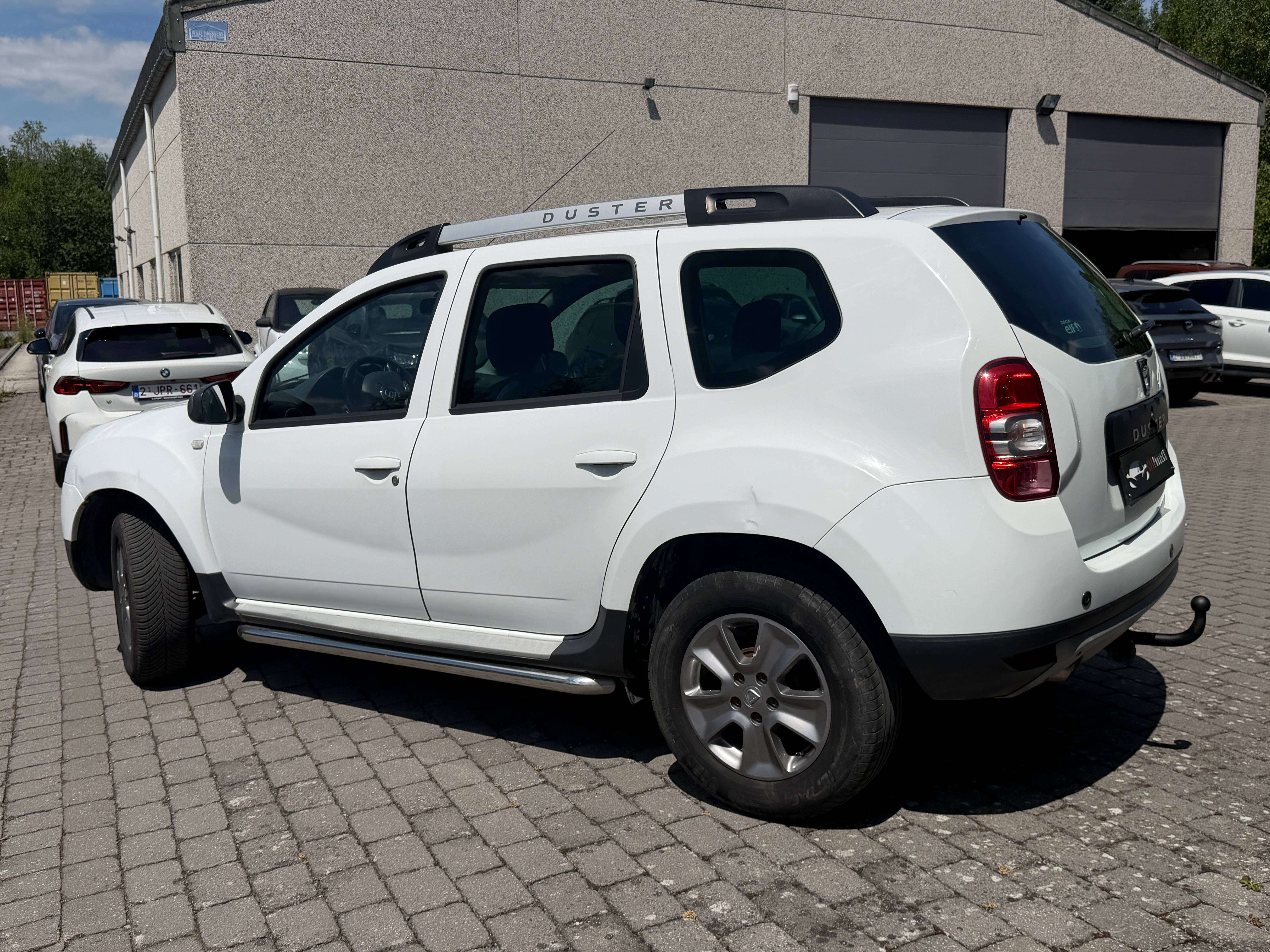 Dacia Duster MARCHAND OU EXPORT !!! 1.5 dCi, Capteurs AR, Climatisation, Cuir