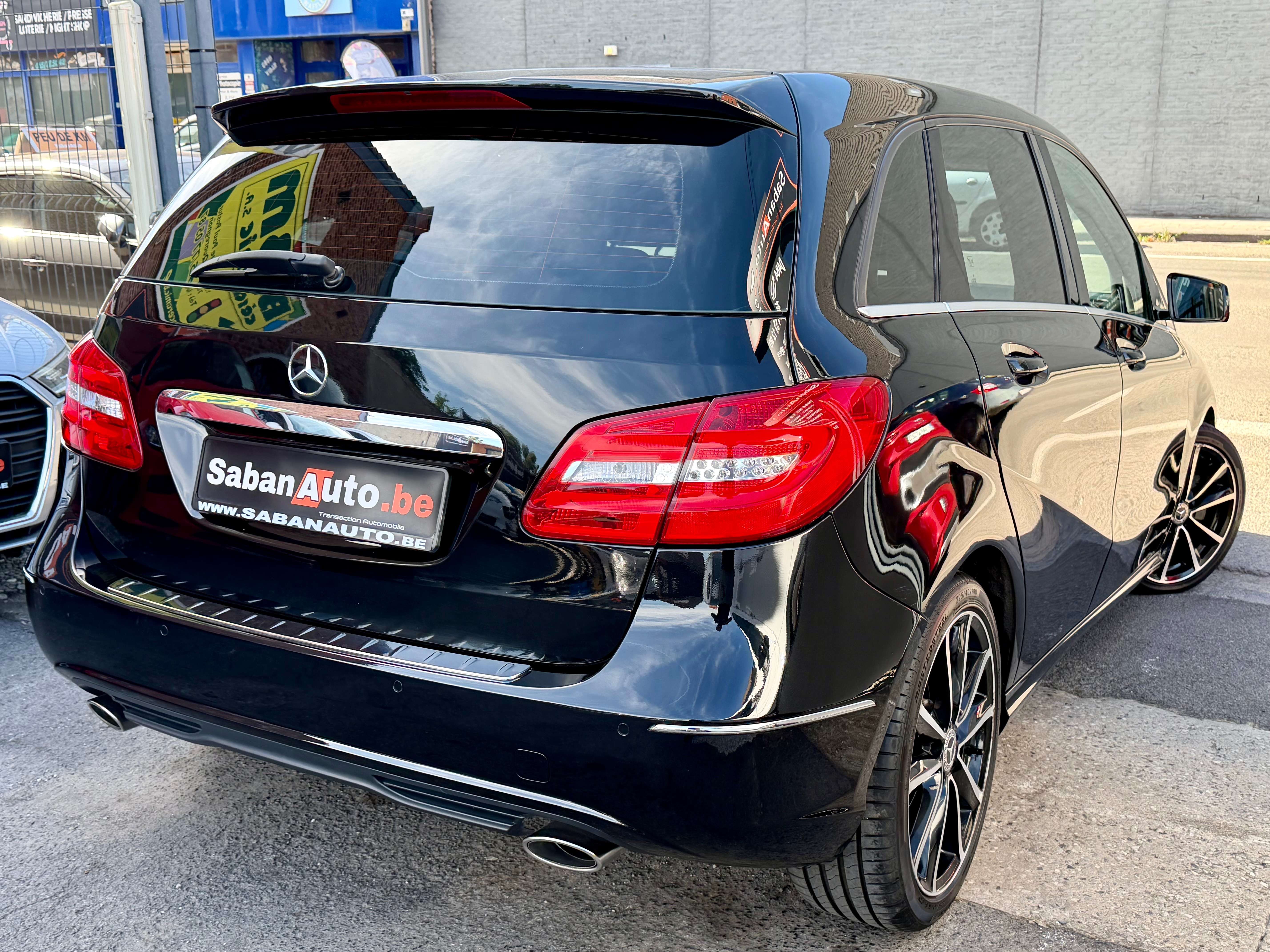 Mercedes-Benz B 180 B 180 CDI ° XENON ° NAVI ° CUIR ° LED ° JANTES 18 ° GARANTI 12 MOIS !