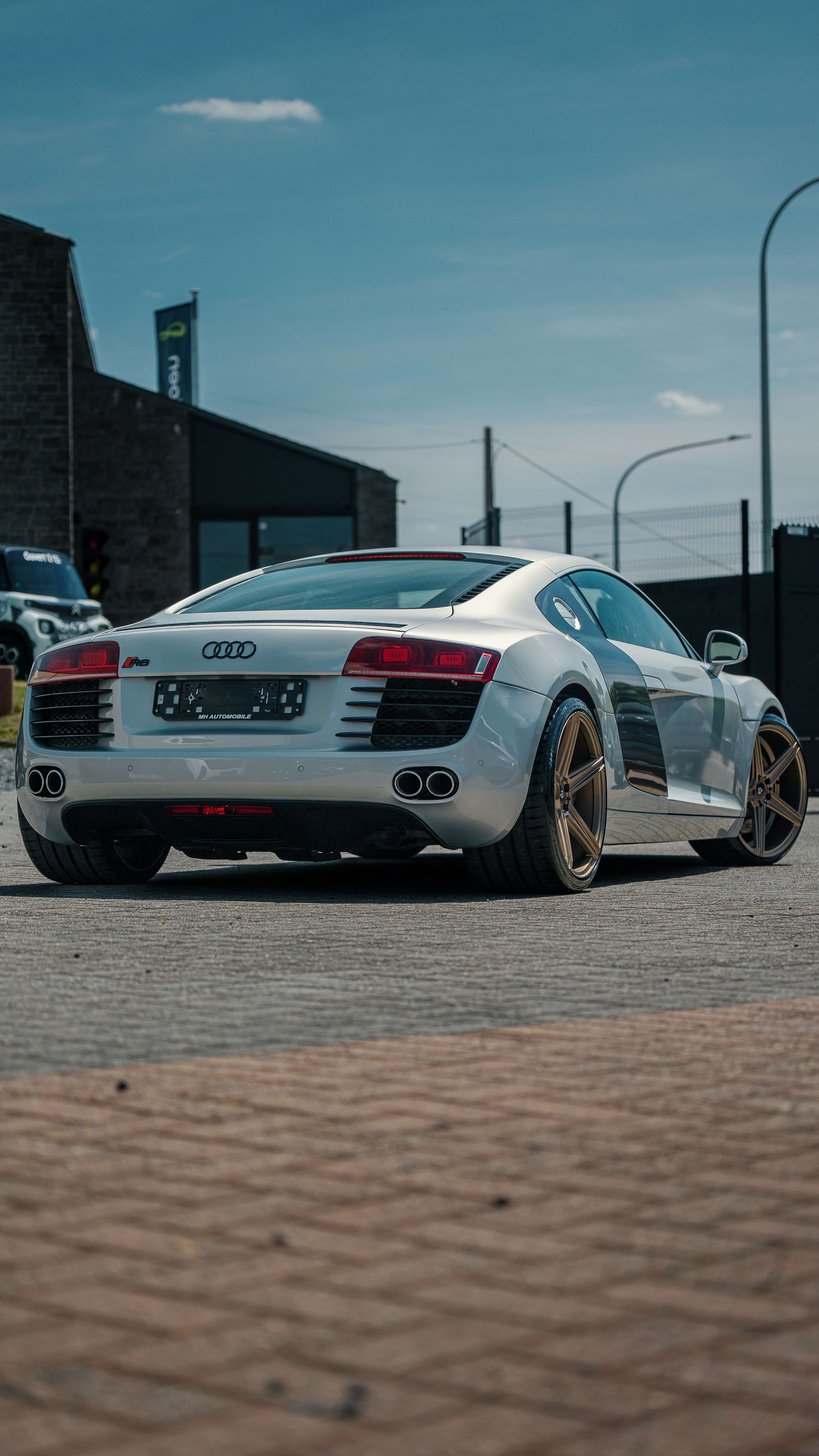 Audi R8 4.2i V8 Quattro R tronic