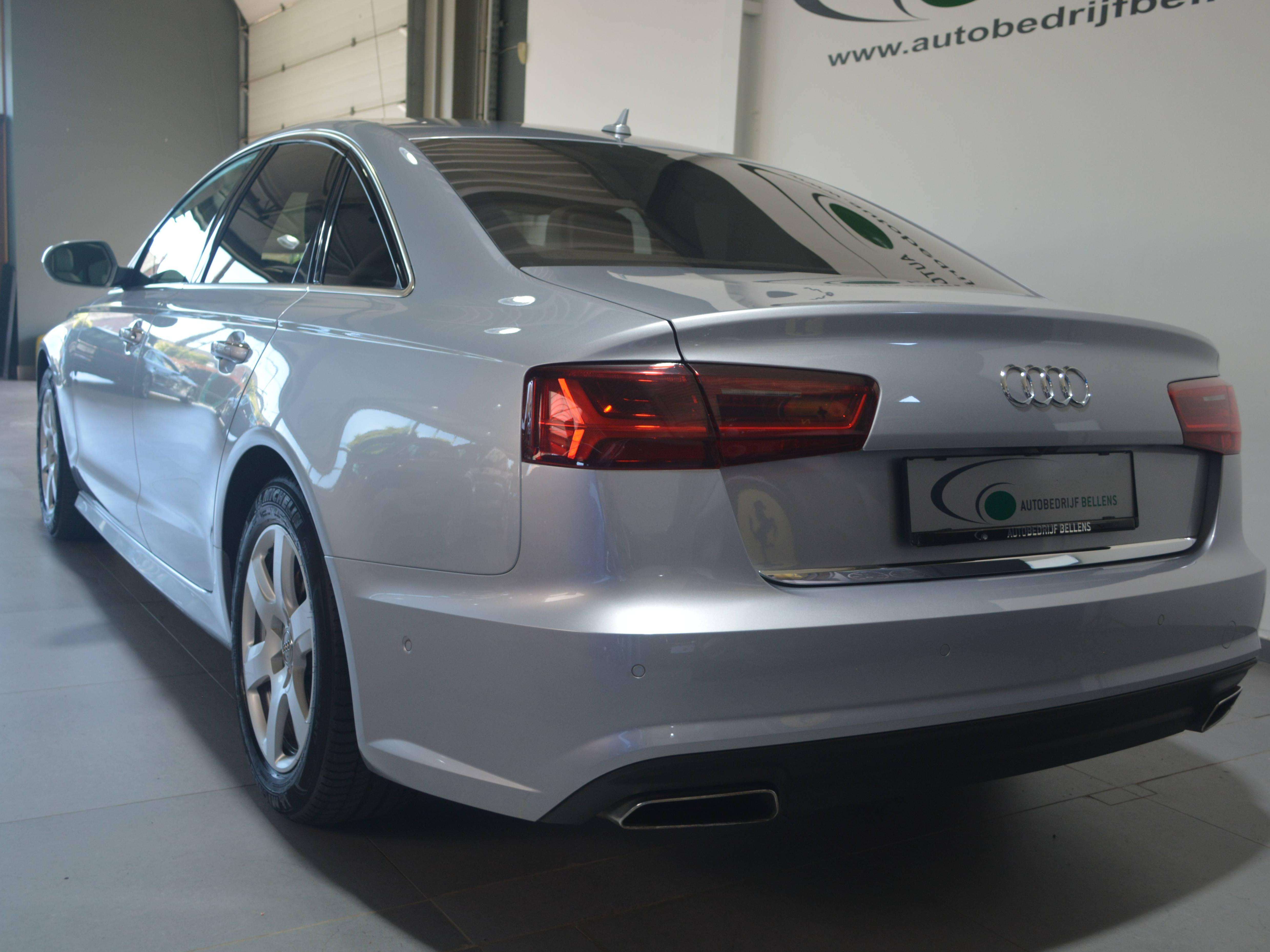 Audi A6 A6 1.8 TFSI ultra S tronic / LEDER / NAVI + CAMERA / SCHUIFDAK