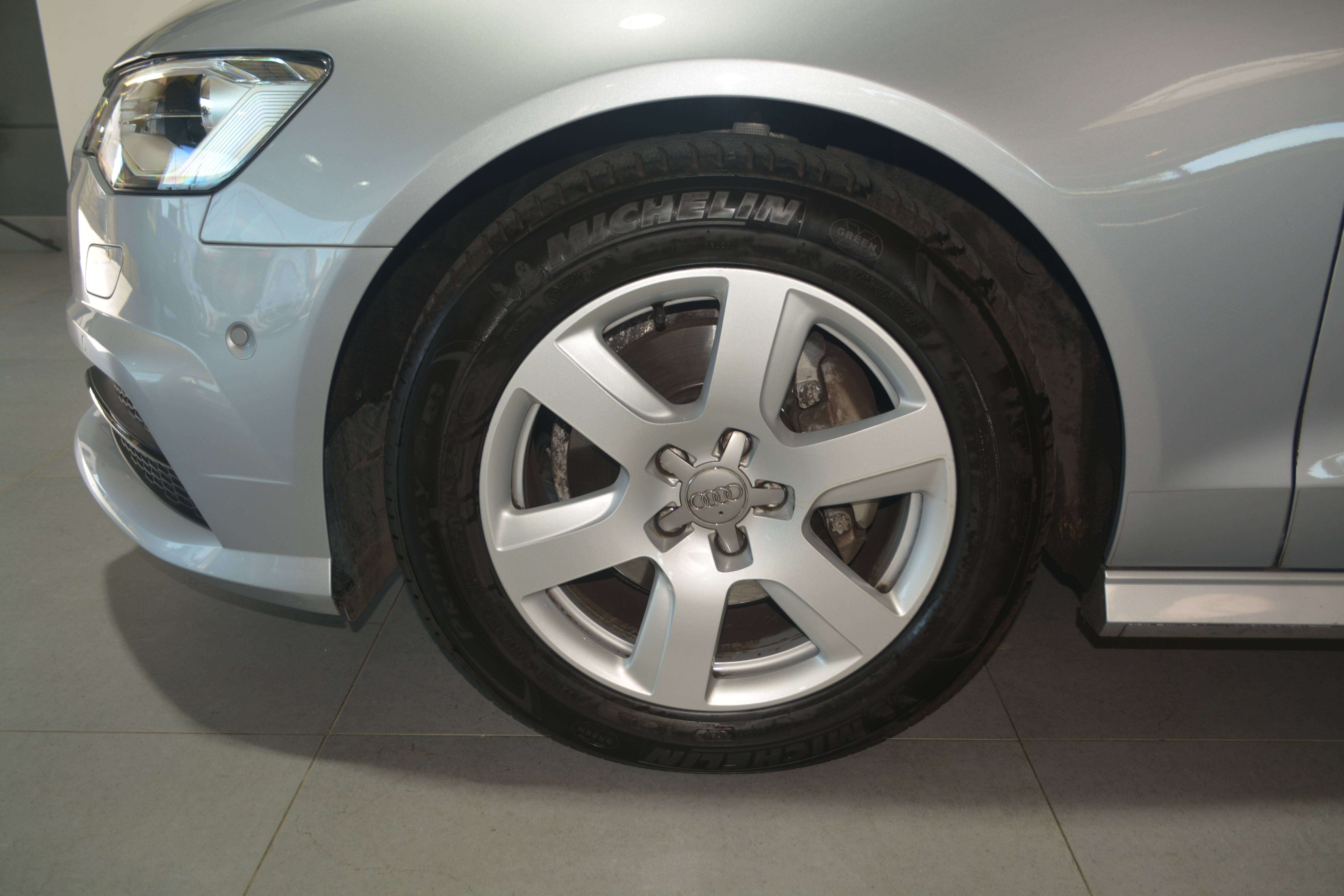 Audi A6 A6 1.8 TFSI ultra S tronic / LEDER / NAVI + CAMERA / SCHUIFDAK