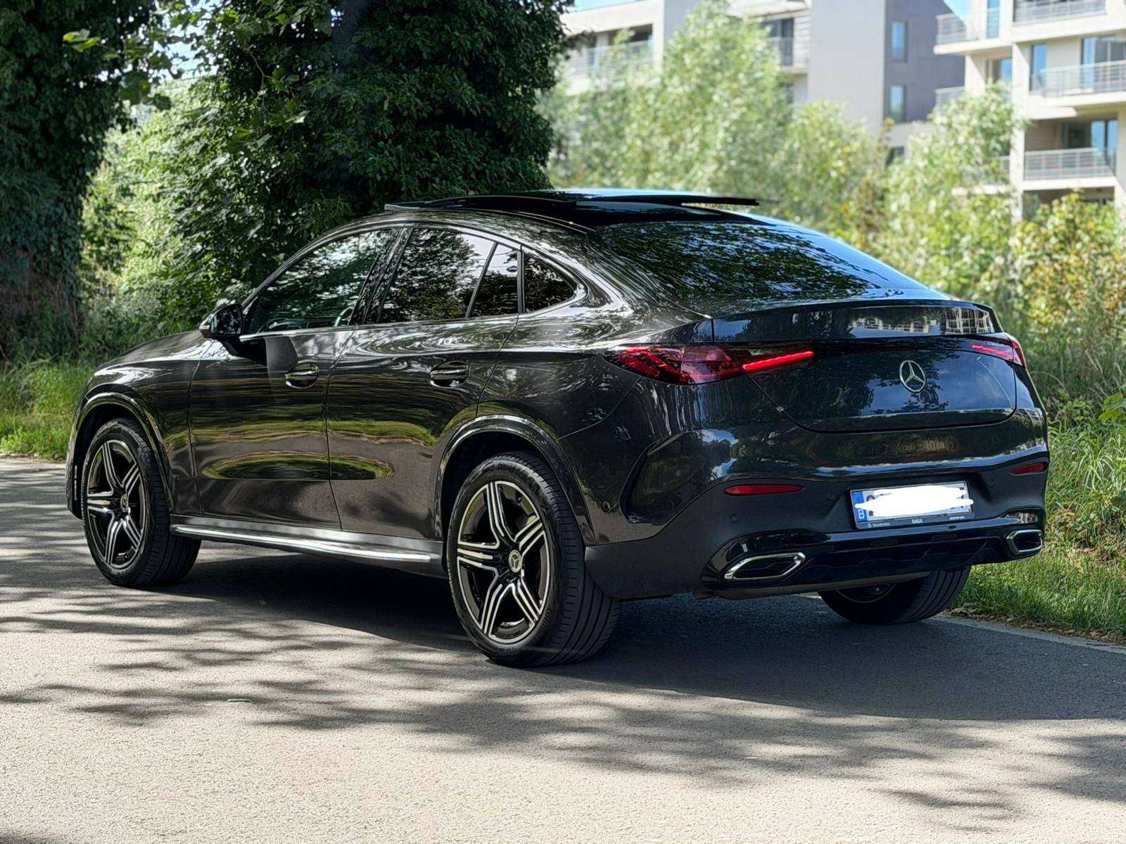 Mercedes-Benz GLC 200 Coupé 200 Star Edition-AMG Line- Full options