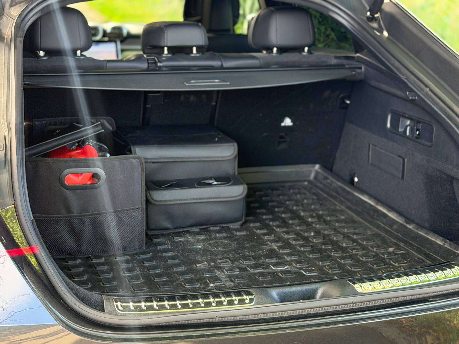 Mercedes-Benz GLC 200 Coupé 200 Star Edition-AMG Line- Full options