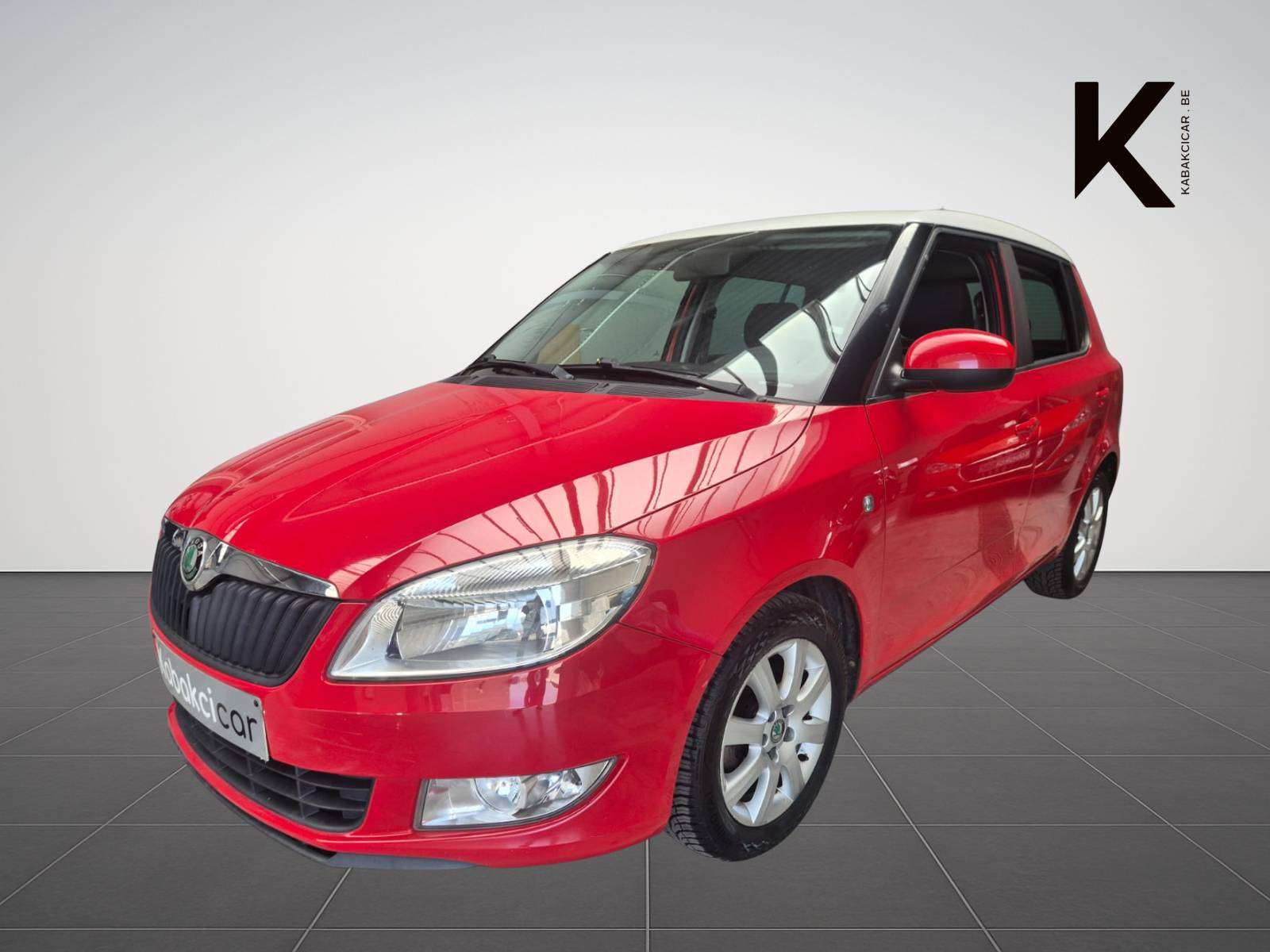 Skoda Fabia 1.2i Active / Voiture Jeune Permis / Garantie 12 Mois