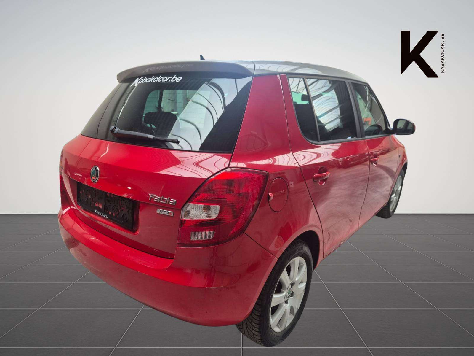 Skoda Fabia 1.2i Active / Voiture Jeune Permis / Garantie 12 Mois