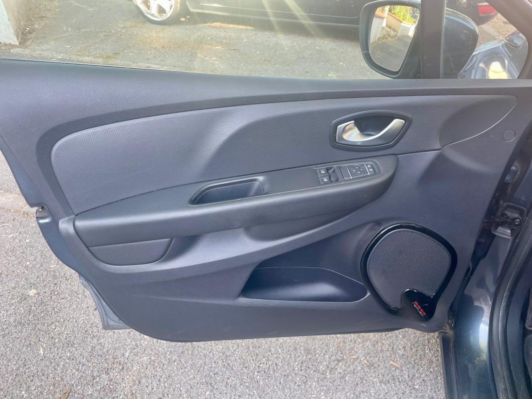 Renault Clio IV 1.5 dCi 90 BUSINESS EDC