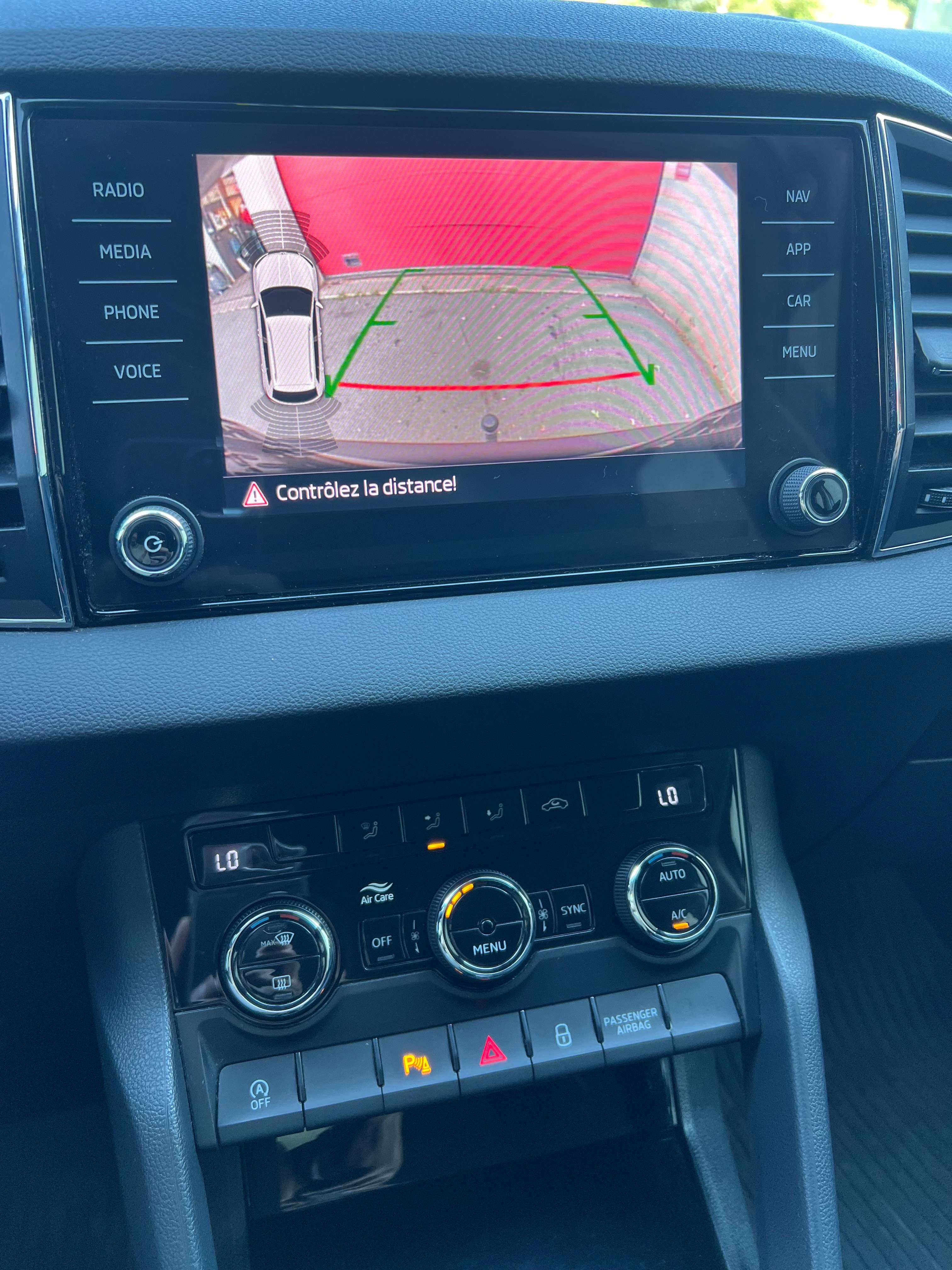 Skoda Karoq 1.0 TSI Ambition + CAR-PASS + GARANTIE + CAMÉRA + NAVI
