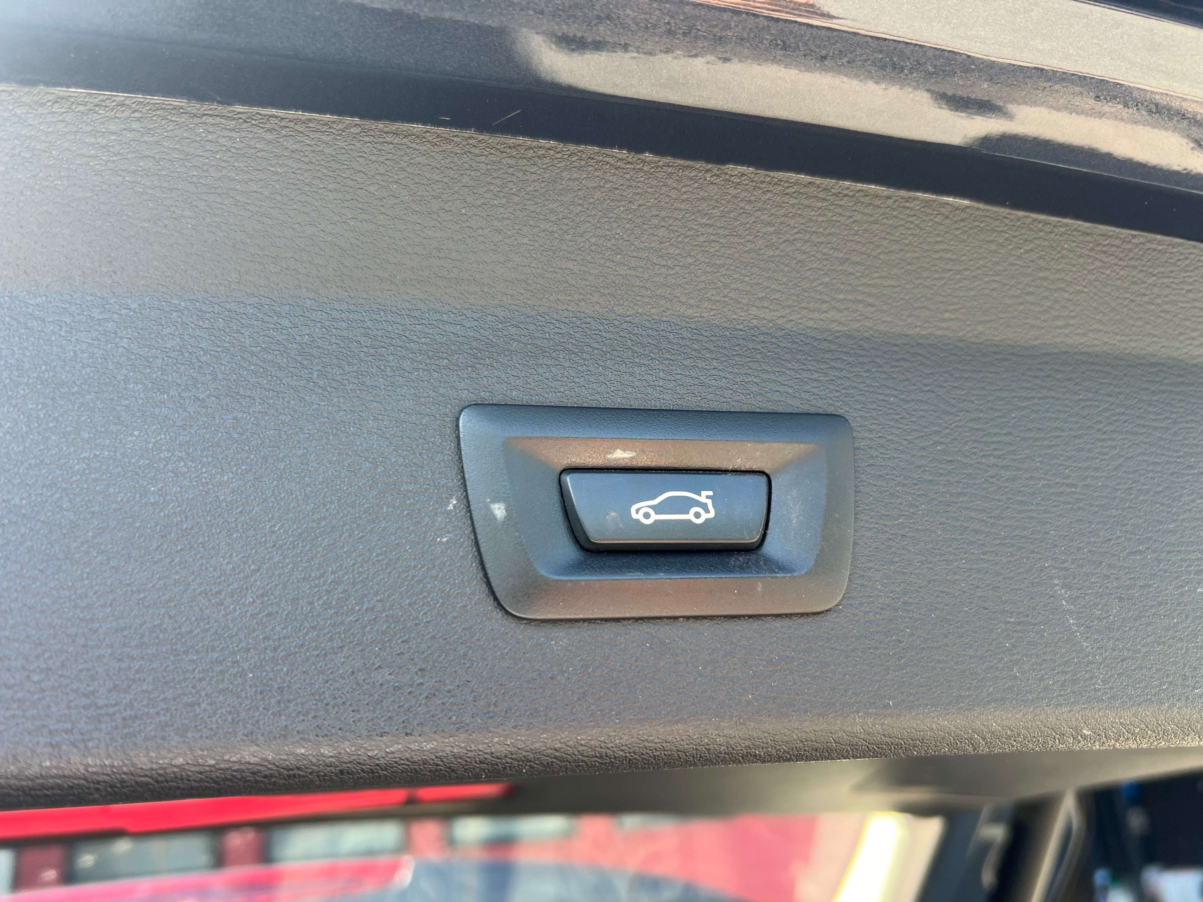 BMW X1 1.5 dA sDrive16 AdBlue + CAR-PASS + CAMÉRA + NAVI + BOÎTE AUTO
