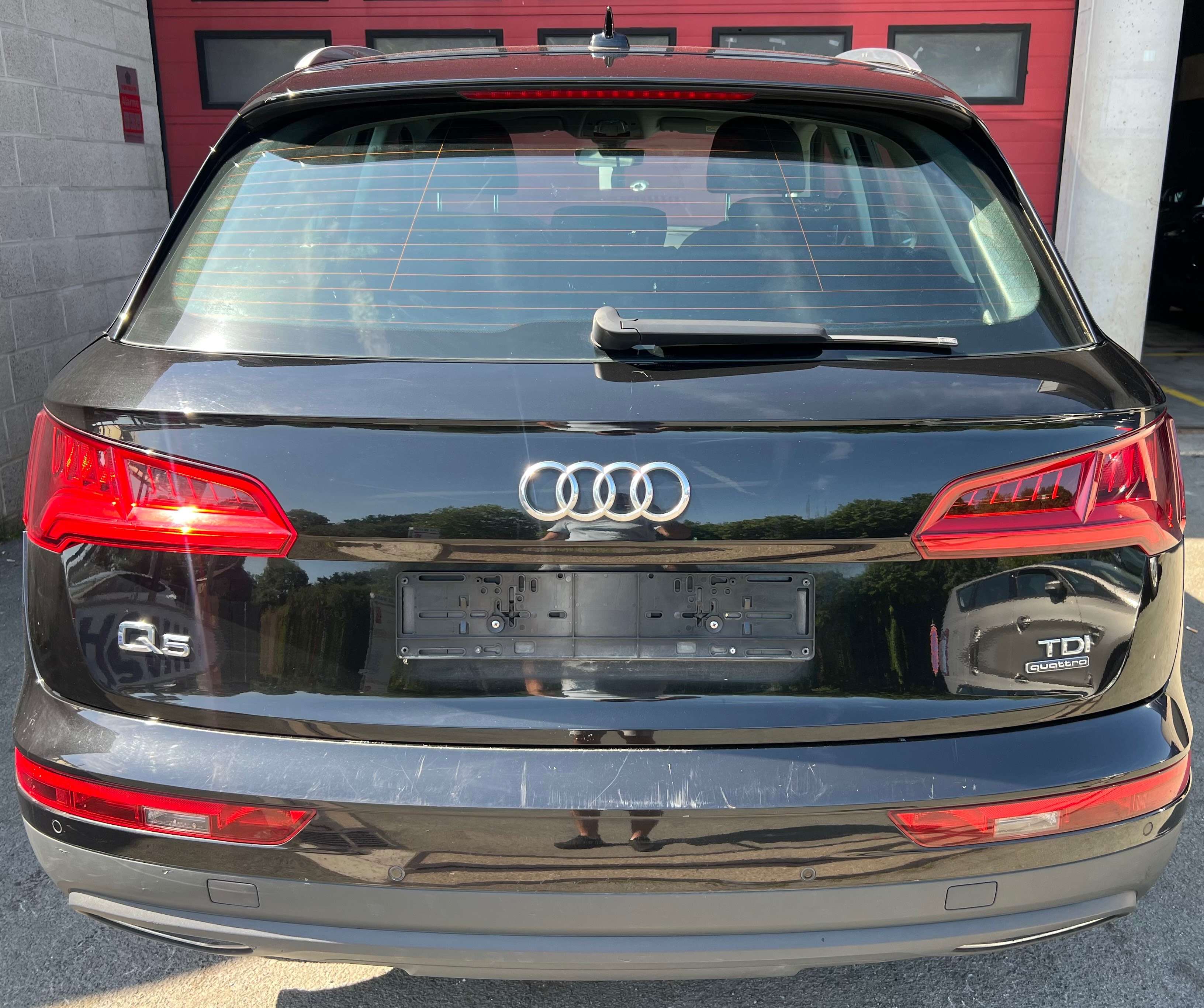 Audi Q5 40 TDi Quattro Business + NAVI + CUIR