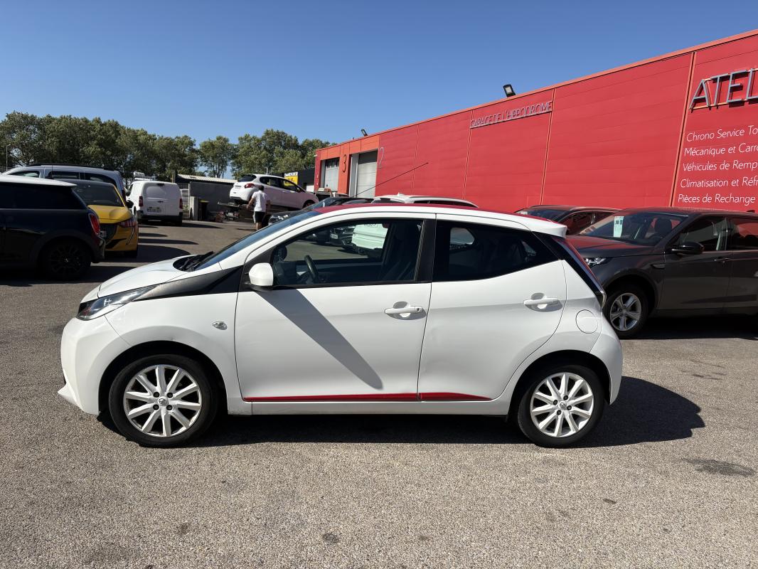 Toyota Aygo 1.0 X- PLAY 70CV MOTEUR A CHAINE