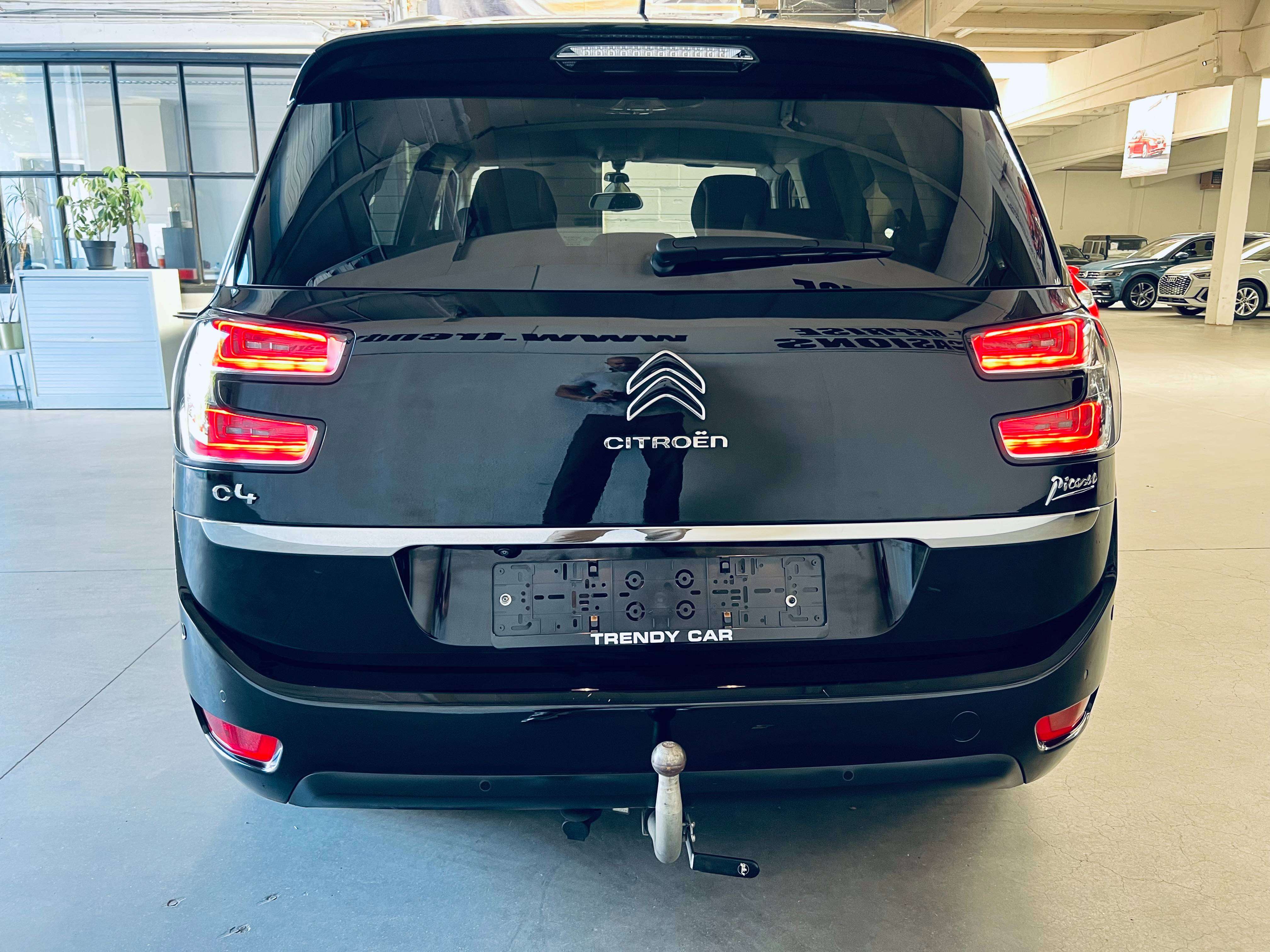 Citroen Grand C4 Picasso 1.6 BlueHDi Shine 7PL+NAVI+CAMERA+CUIR+CARNET+CARPASS