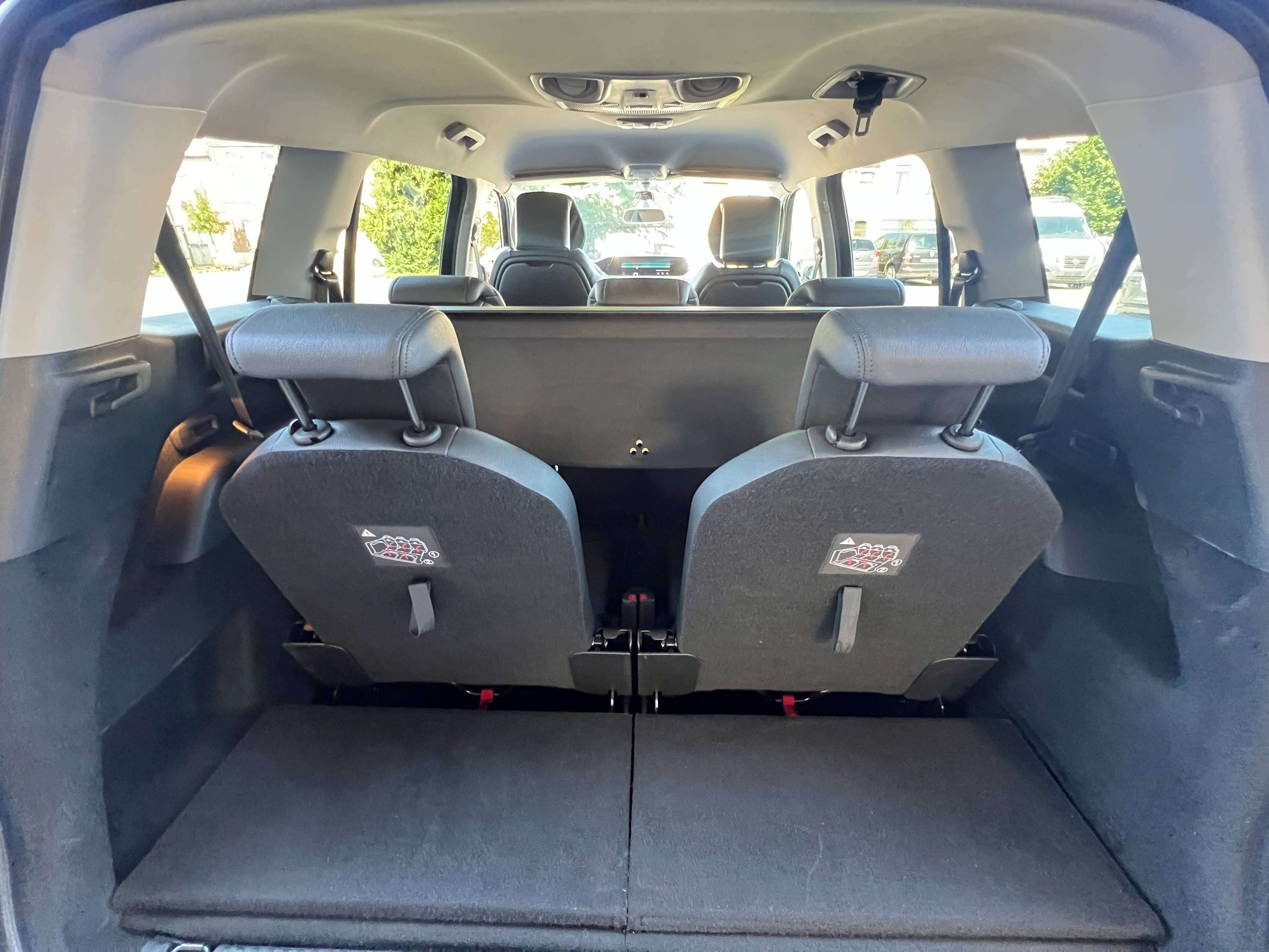 Citroen Grand C4 Picasso 1.6 BlueHDi Shine 7PL+NAVI+CAMERA+CUIR+CARNET+CARPASS