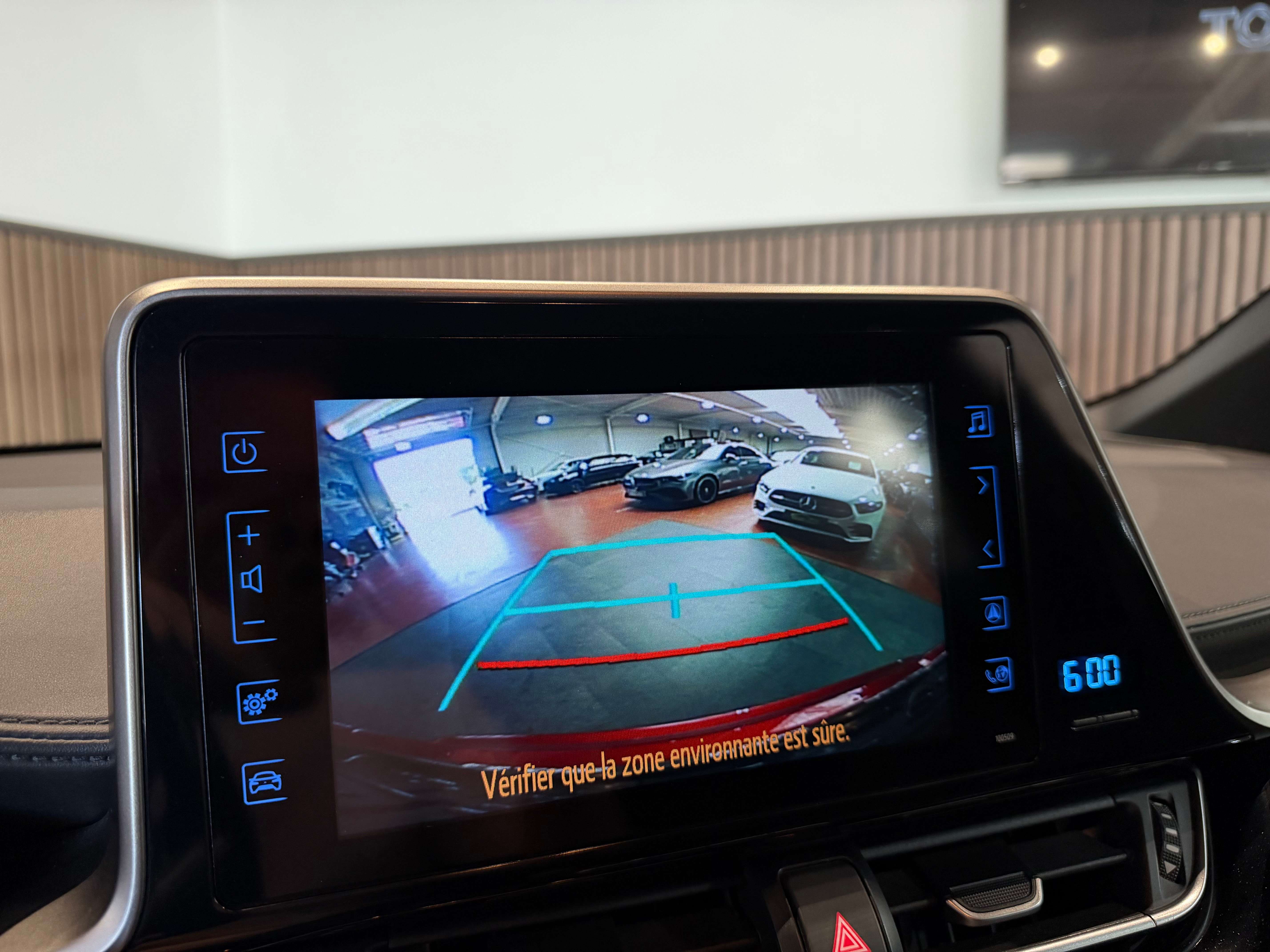 Toyota C-HR Hybrid 1.8i VVT-i - AUTOMATIQUE - 1ERPRO - CARNET FULL