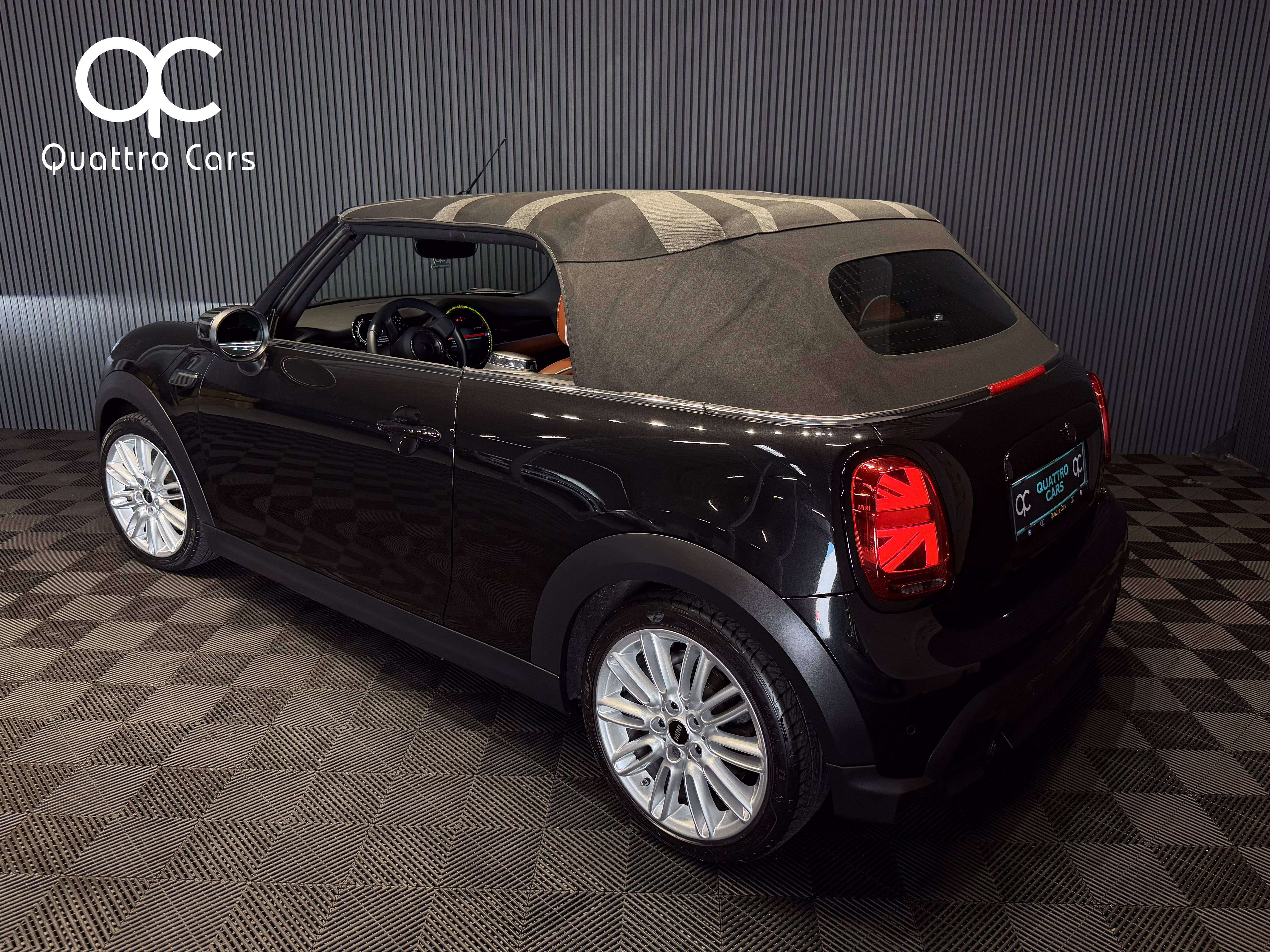 MINI Cooper Cabrio 1.5A / Boite auto / Cuir brun / Car play / Led / 1ere main