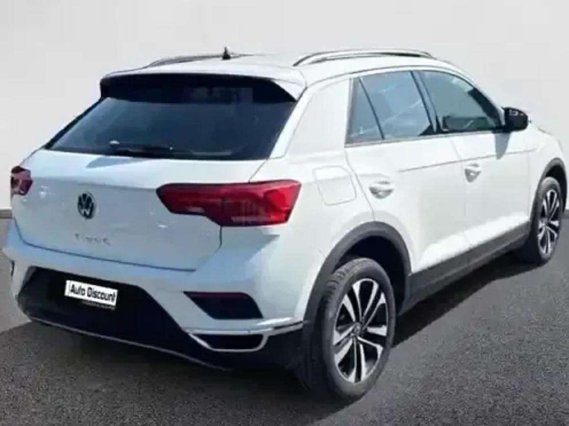 Volkswagen T-Roc 1.0 TSI Active GPS.  29000 km