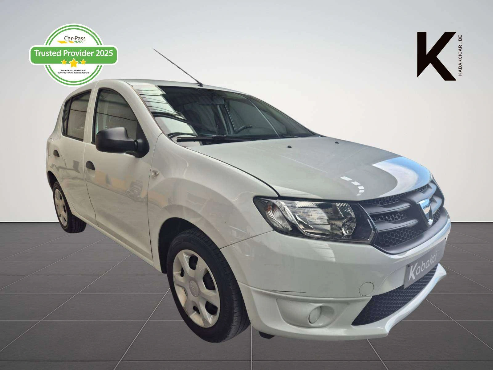 Dacia Sandero 1.2i Ambiance / Voiture Jeune Permis / Faible Consommation / Garantie 12 Mois