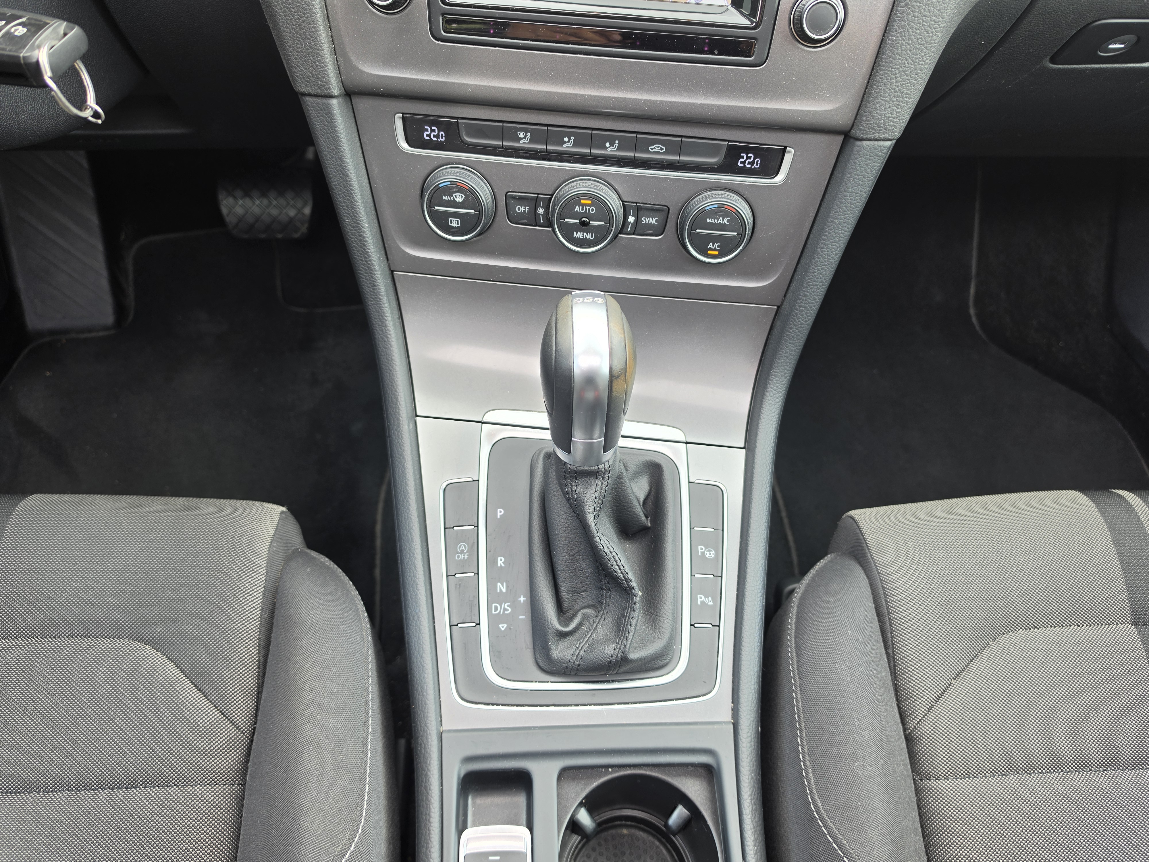 Volkswagen Golf VII 1.4 TSI 122 BLUEMOTION TECHNOLOGY CARAT DSG7 5P