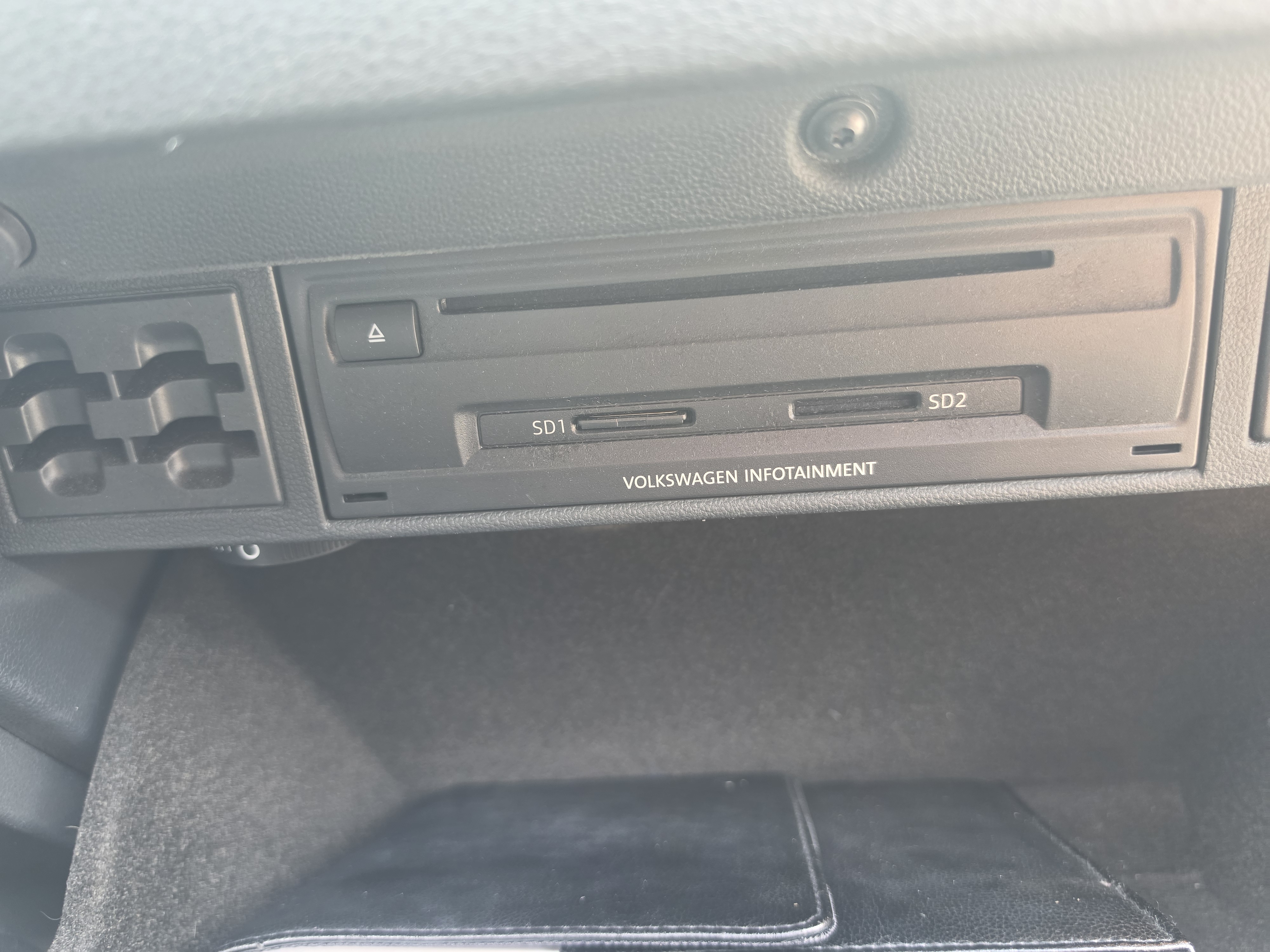 Volkswagen Golf VII 1.4 TSI 122 BLUEMOTION TECHNOLOGY CARAT DSG7 5P