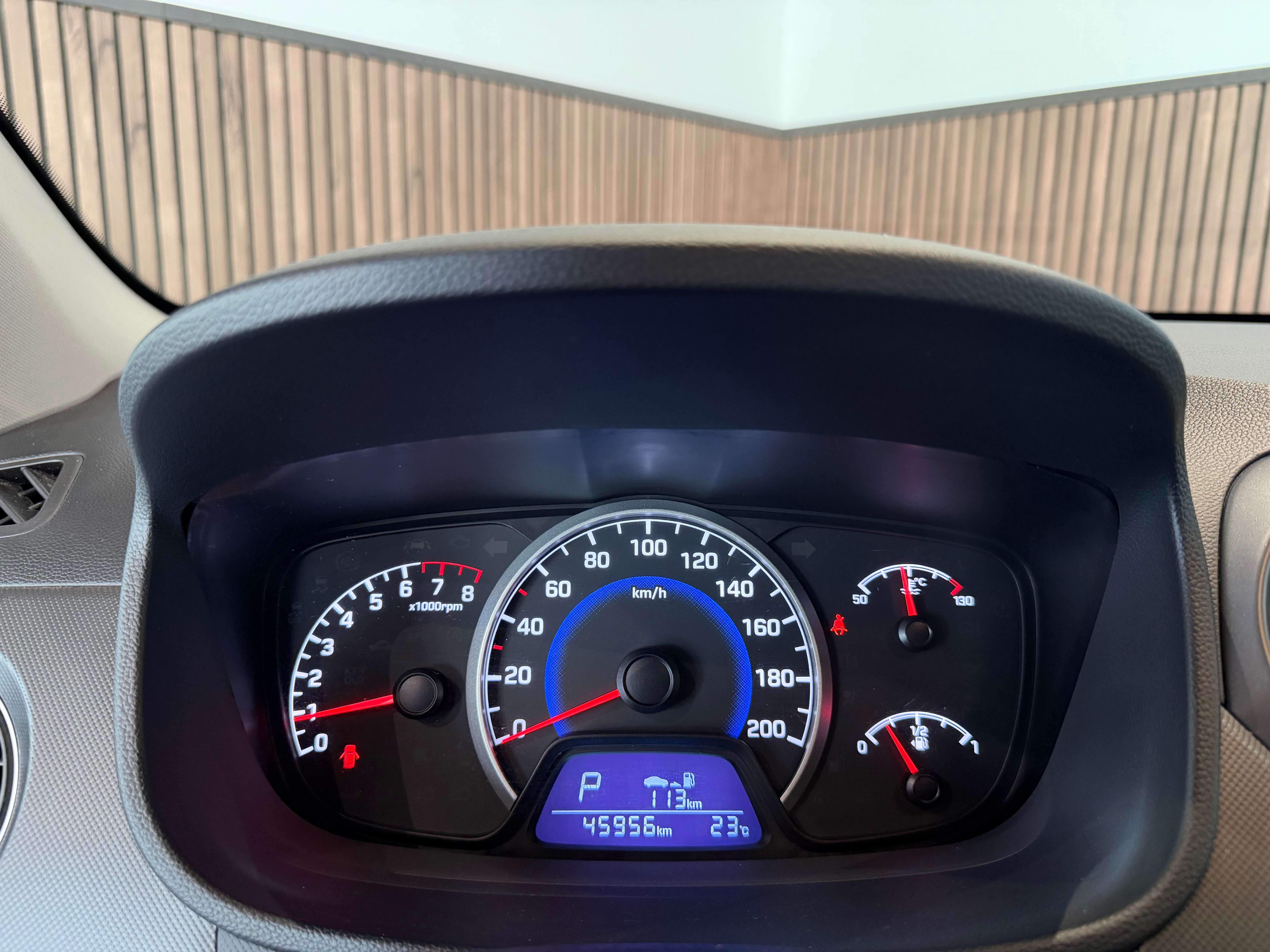 Hyundai i10 1.0i AUTOMATIQUE - GARANTIE 12MOIS - CARNET FULL