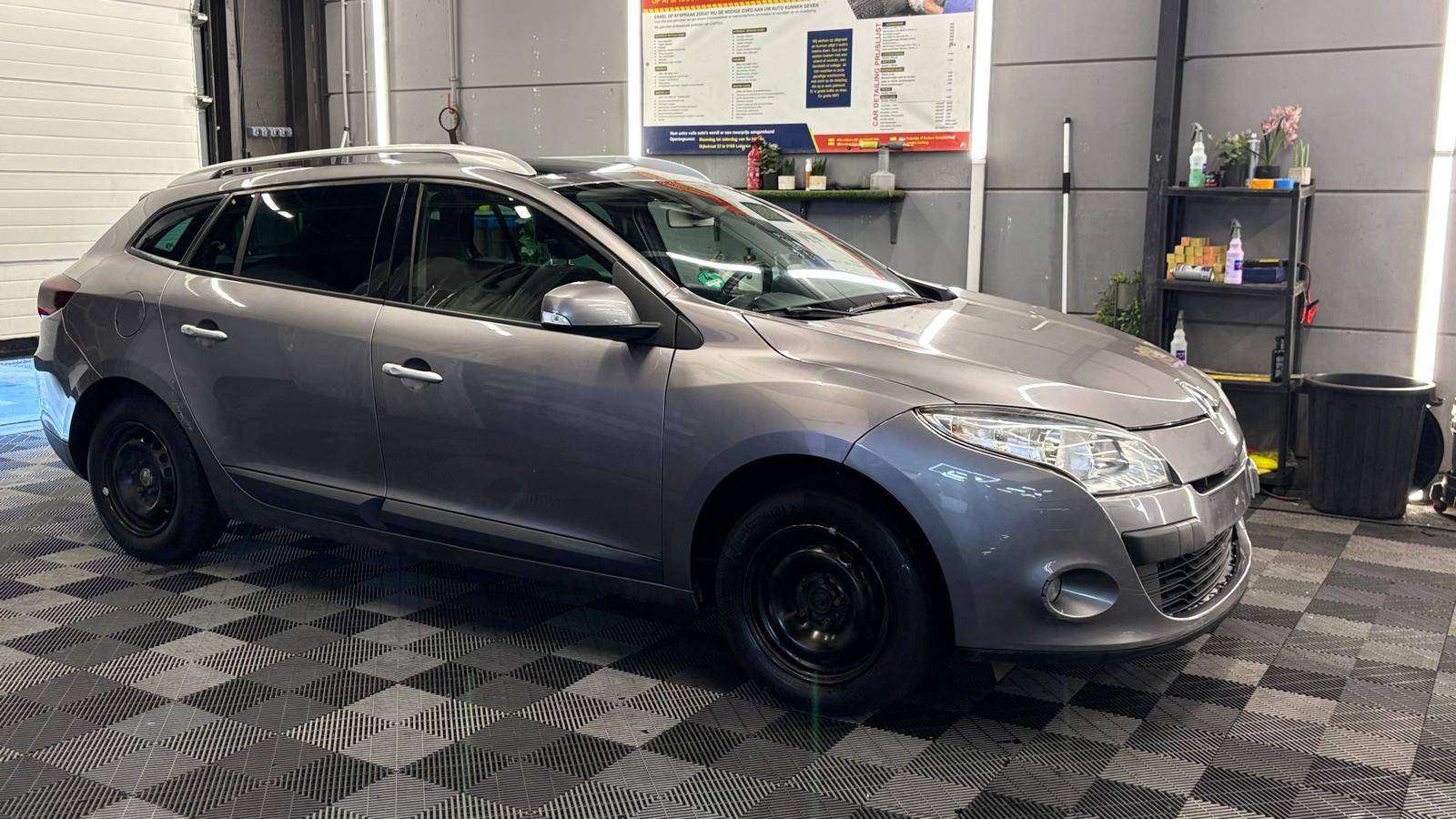Renault Megane Megane 1.5 Dci bj. 2012 AUTOMAAT Euro 5