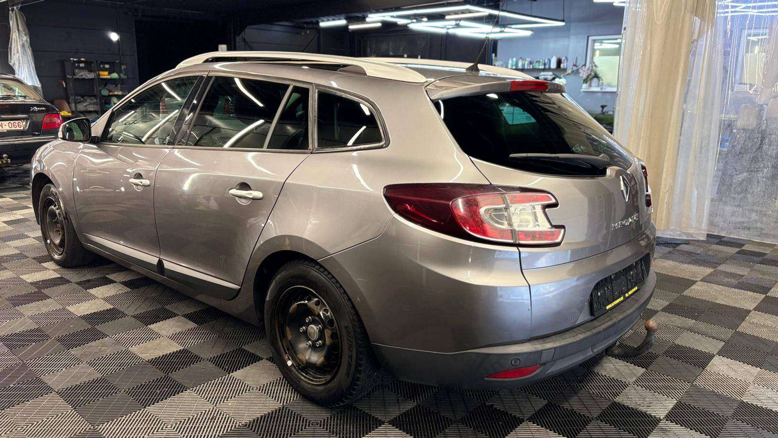 Renault Megane Megane 1.5 Dci bj. 2012 AUTOMAAT Euro 5