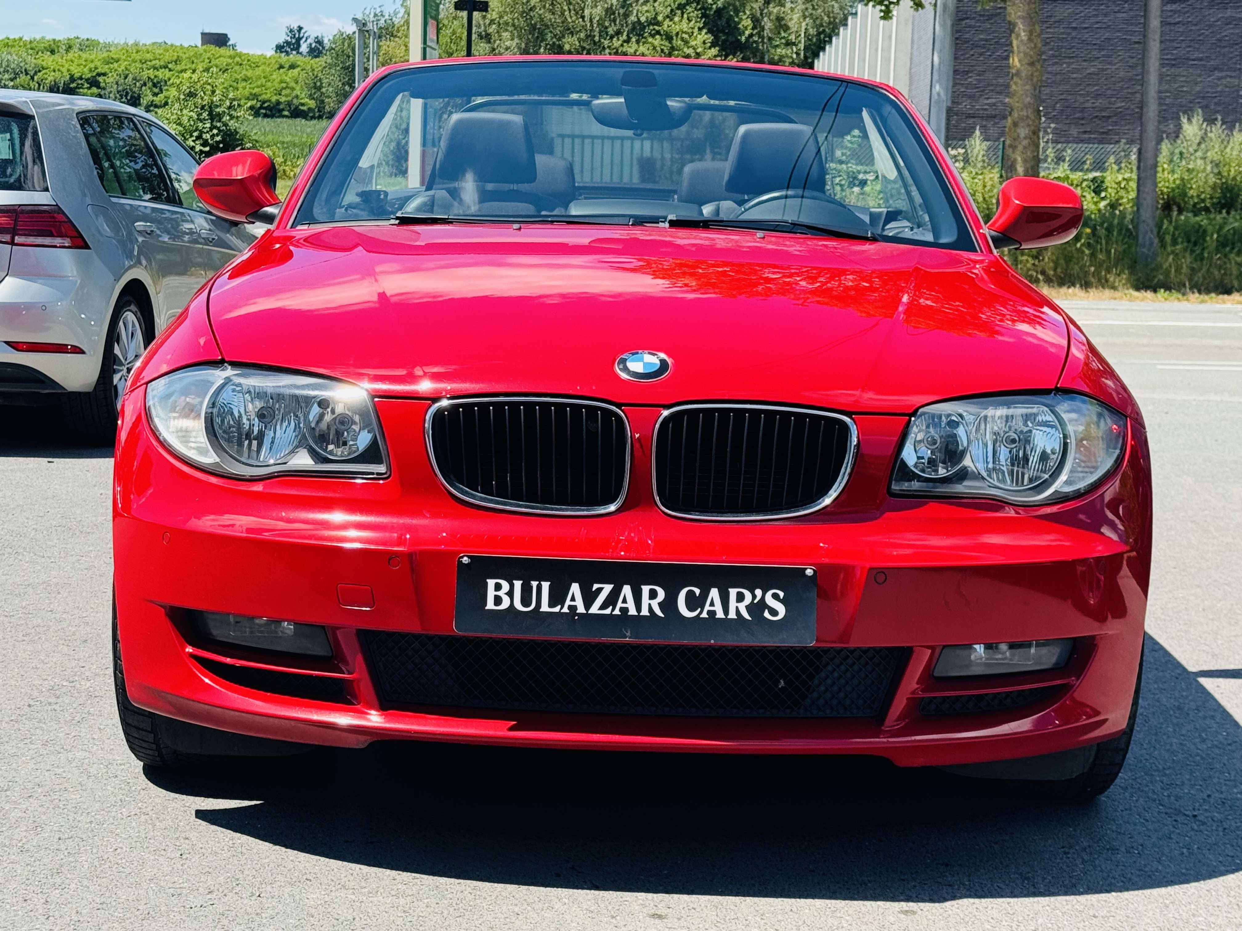 BMW 118 118i CABRIOLET*NAVI*SEMI CUIR*CARNET*EURO5*SUPERBE CABRIOLET*GARANTIE 12 MOIS