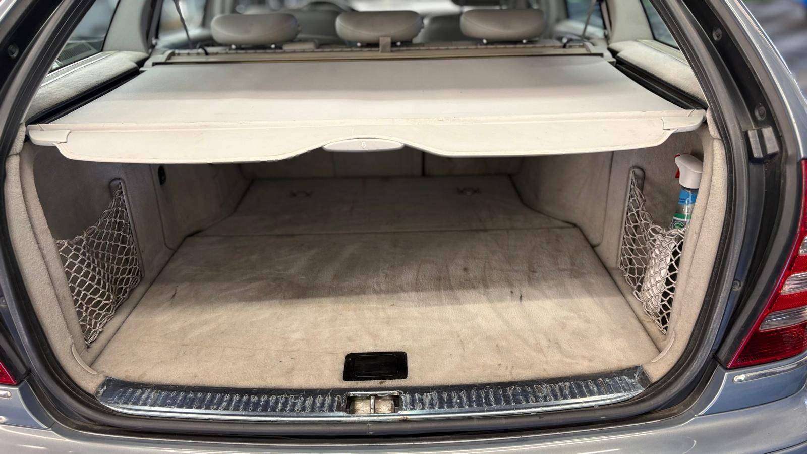 Mercedes-Benz C 220 CDI AUTOMAAT 387000KM bj2005