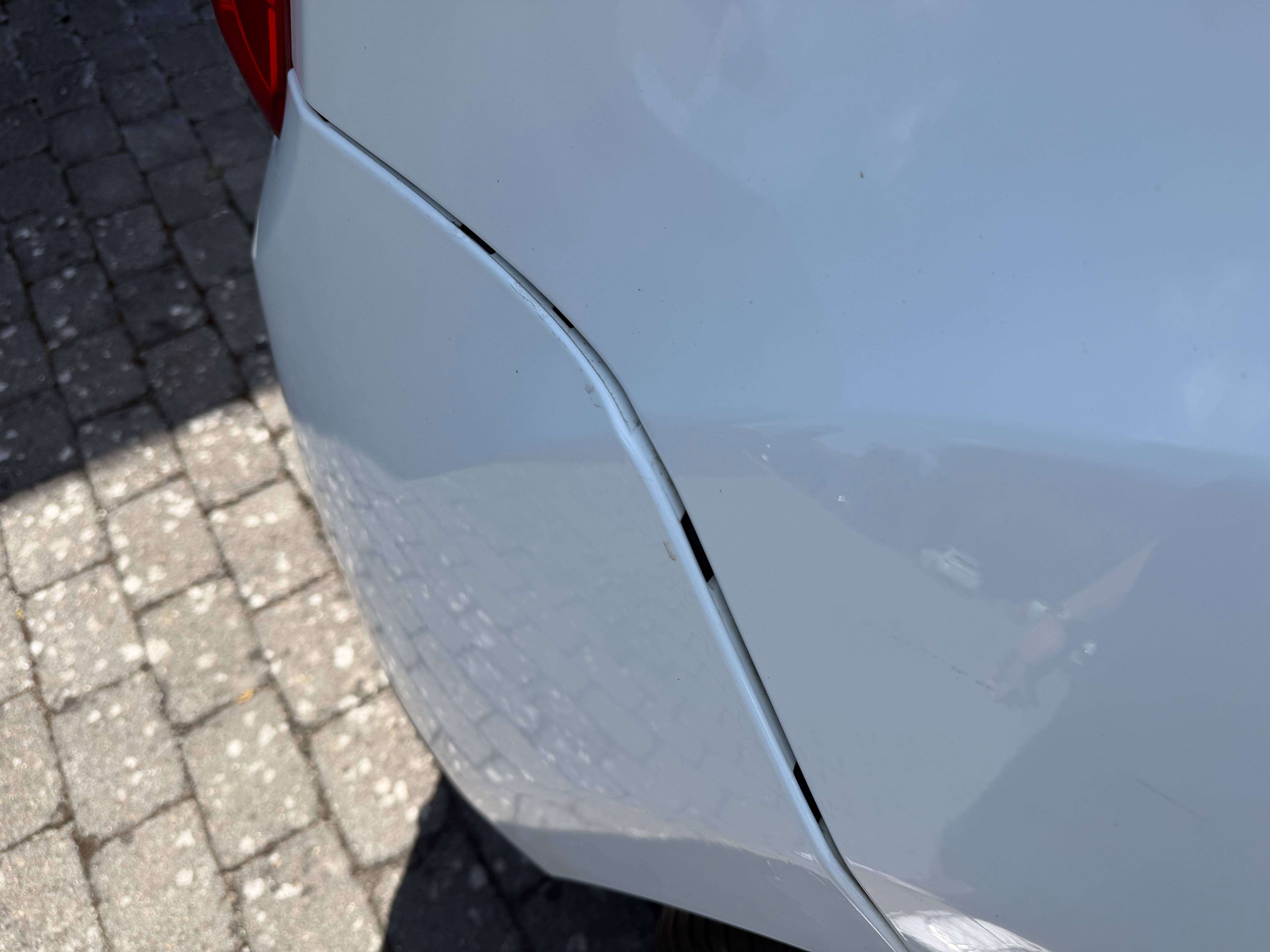 Dacia Duster MARCHAND OU EXPORT !!! 1.5 dCi, Capteurs AR, Climatisation, Cuir thumbnail