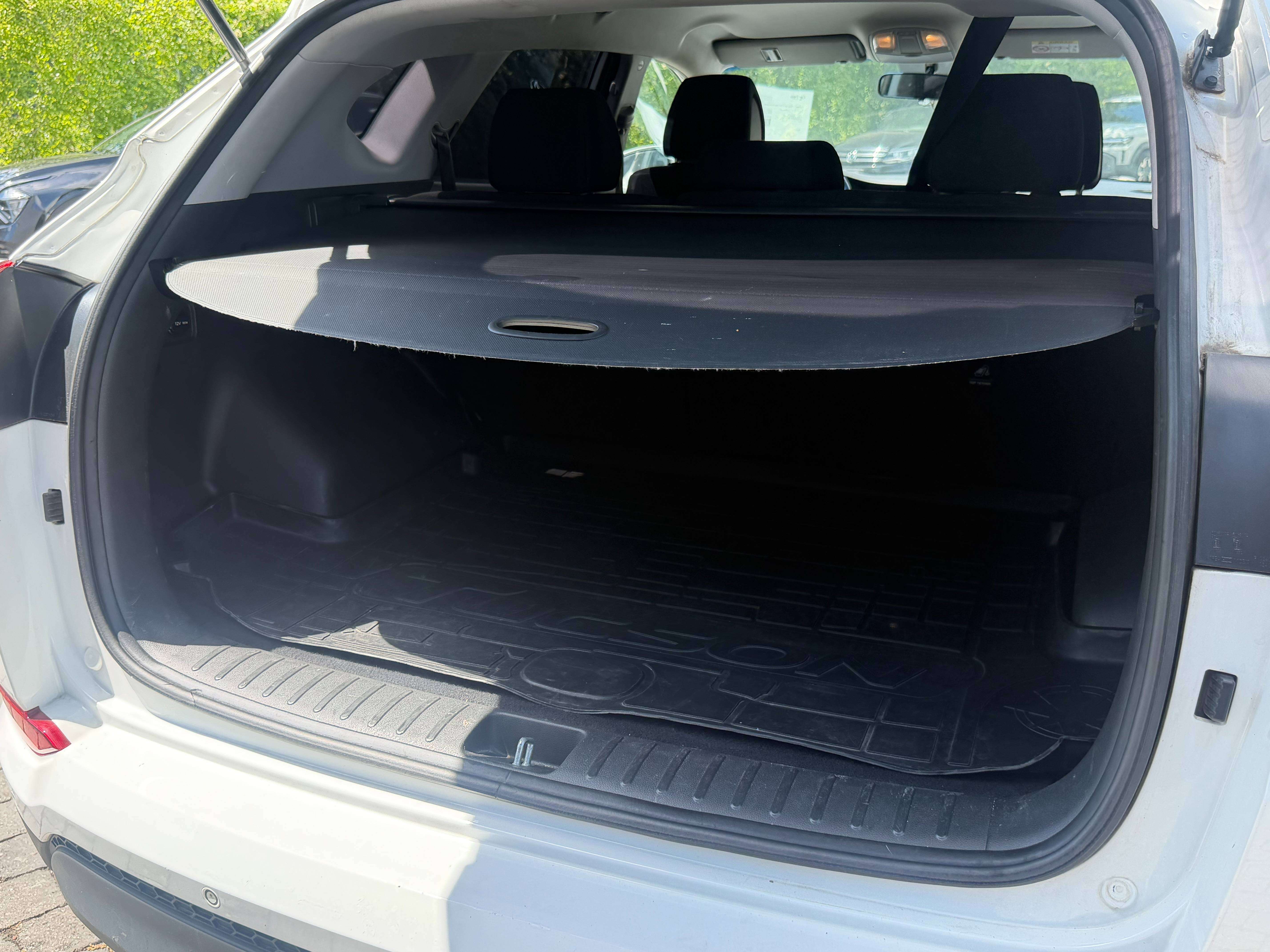 Hyundai TUCSON MARCHAND OU EXPORT !!! 1.7 CRDI ISG, Capteurs AR thumbnail