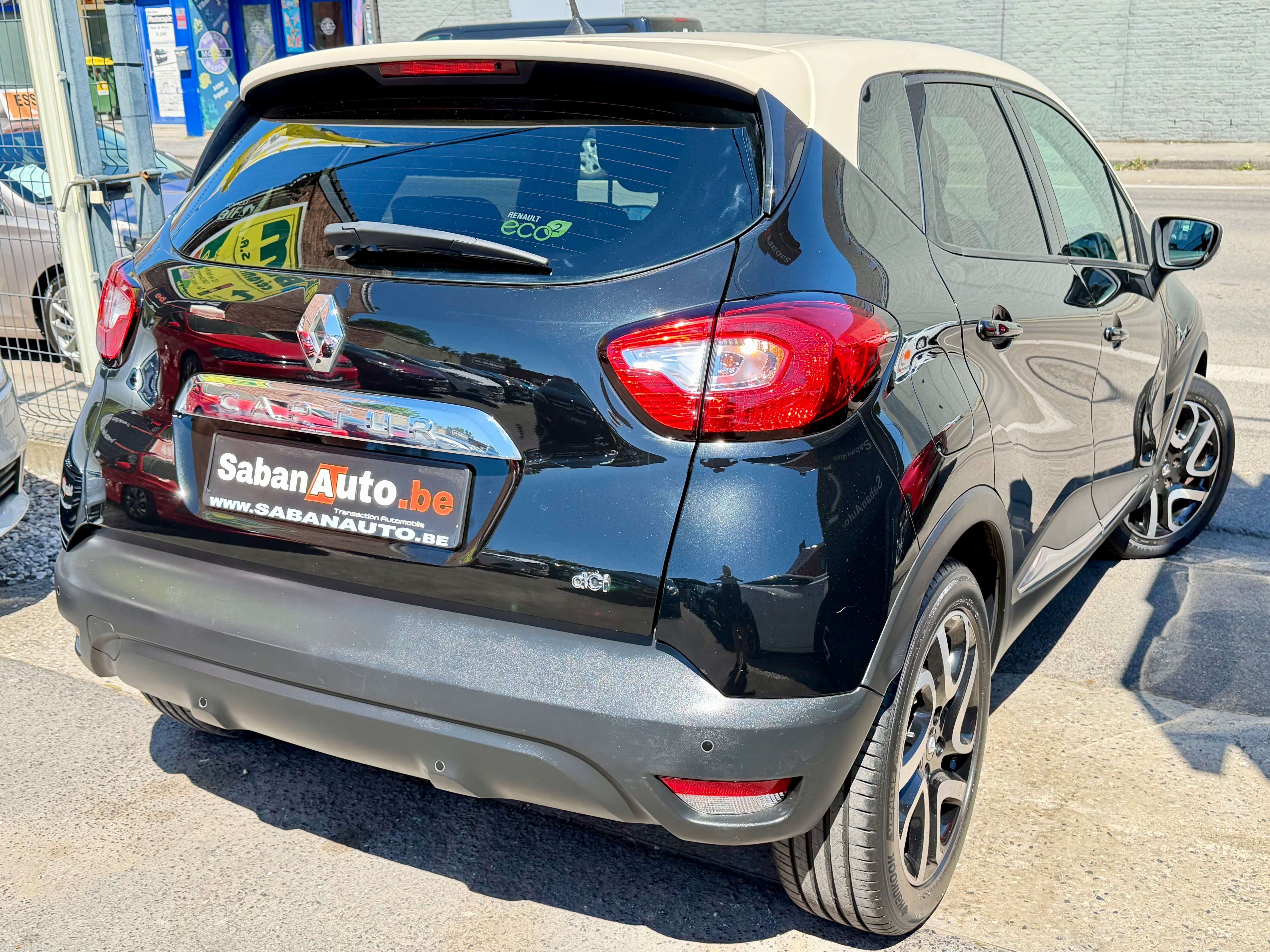 Renault Captur Captur 1.5 dCi ° BI-TON ° NAVI ° JANTES ° PDC ° GARANTI 12 MOIS