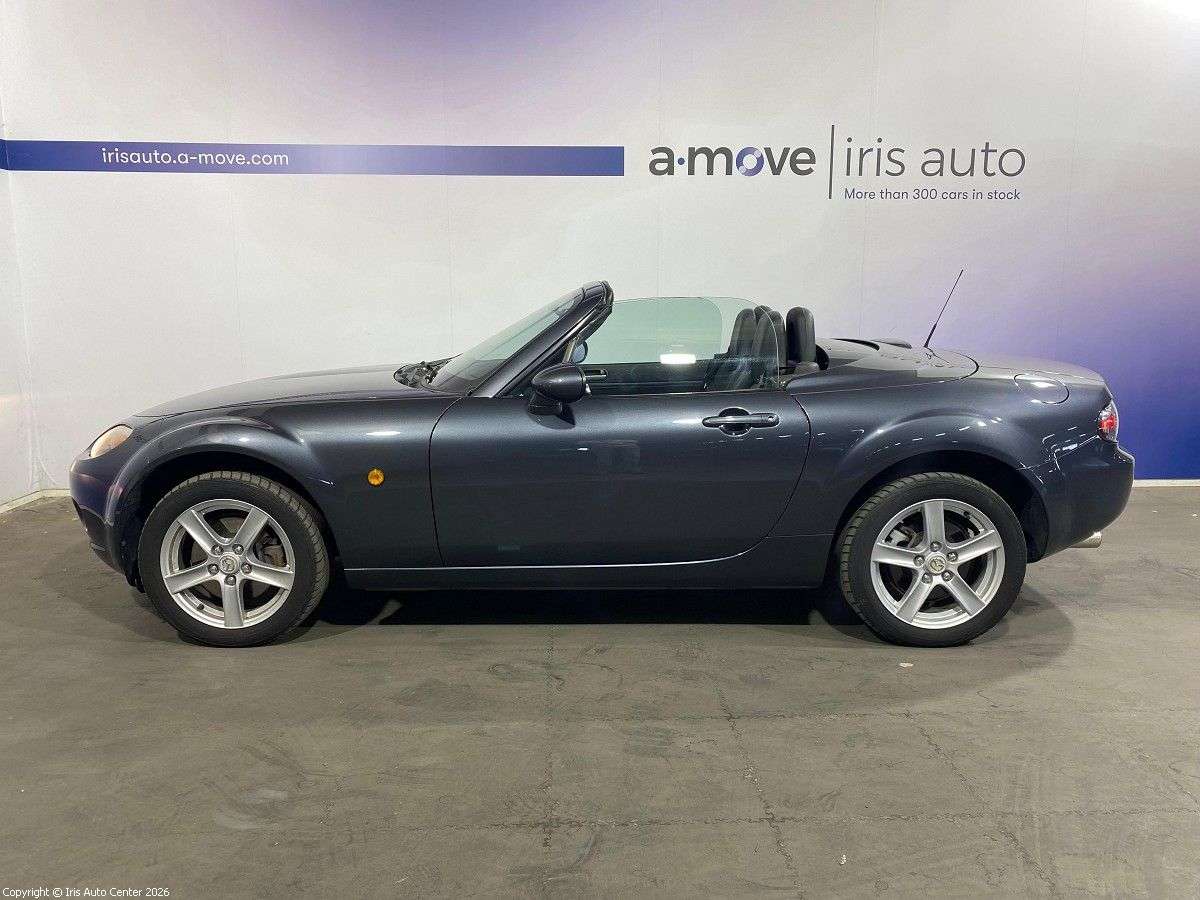 Mazda MX-5 ROADSTER COUPÉ 1.8I | CARNET COMPLET MAZDA