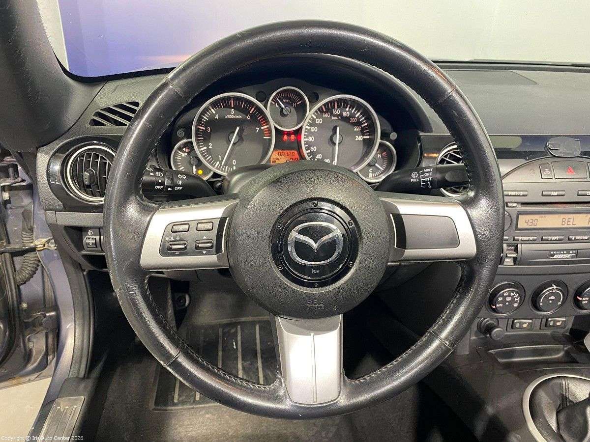 Mazda MX-5 ROADSTER COUPÉ 1.8I | CARNET COMPLET MAZDA