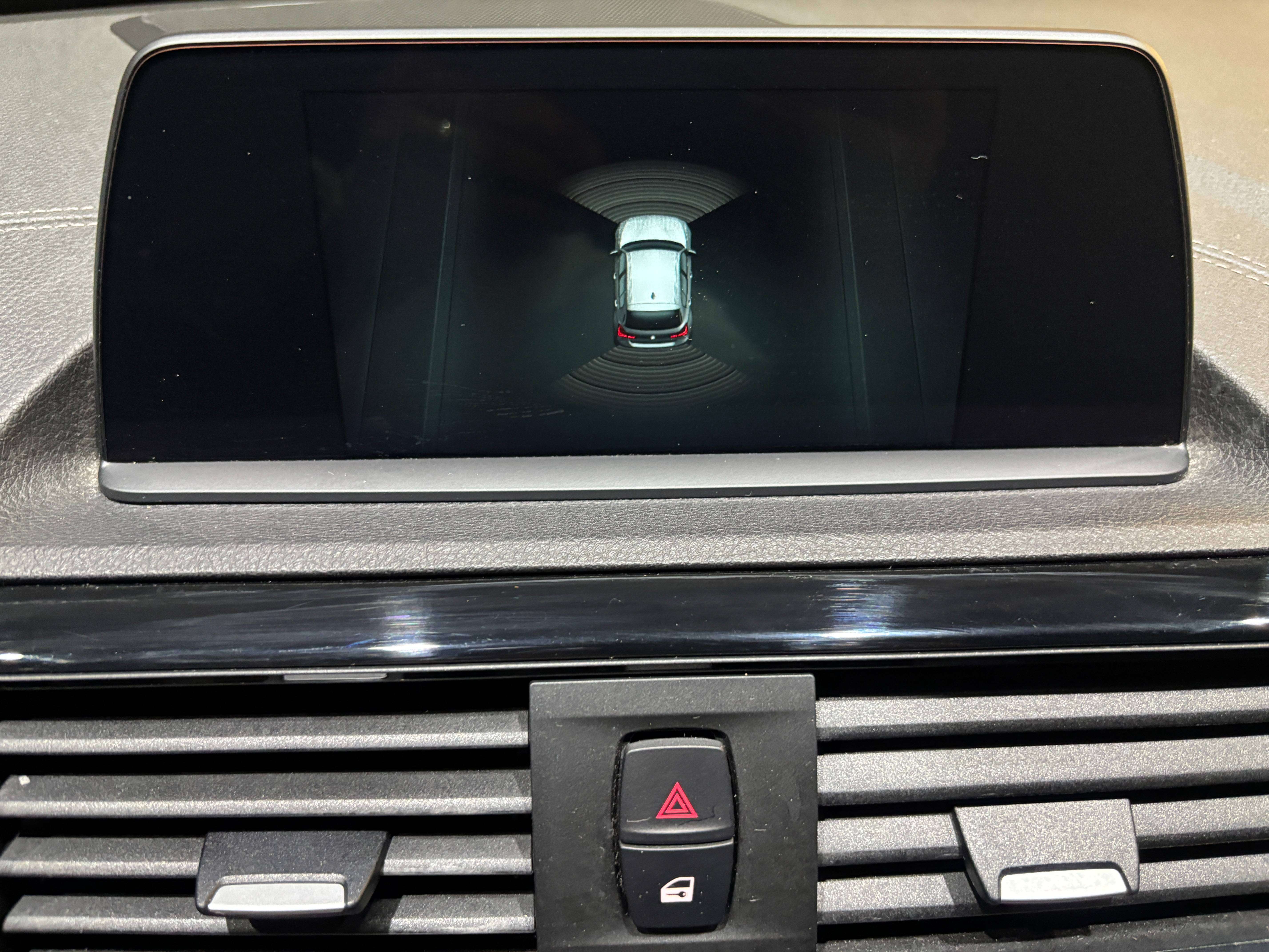 BMW 116 dA *PACK M*CARPLAY*TOIT OUV*SIEGE CHAUFF*LED*GARANTIE*
