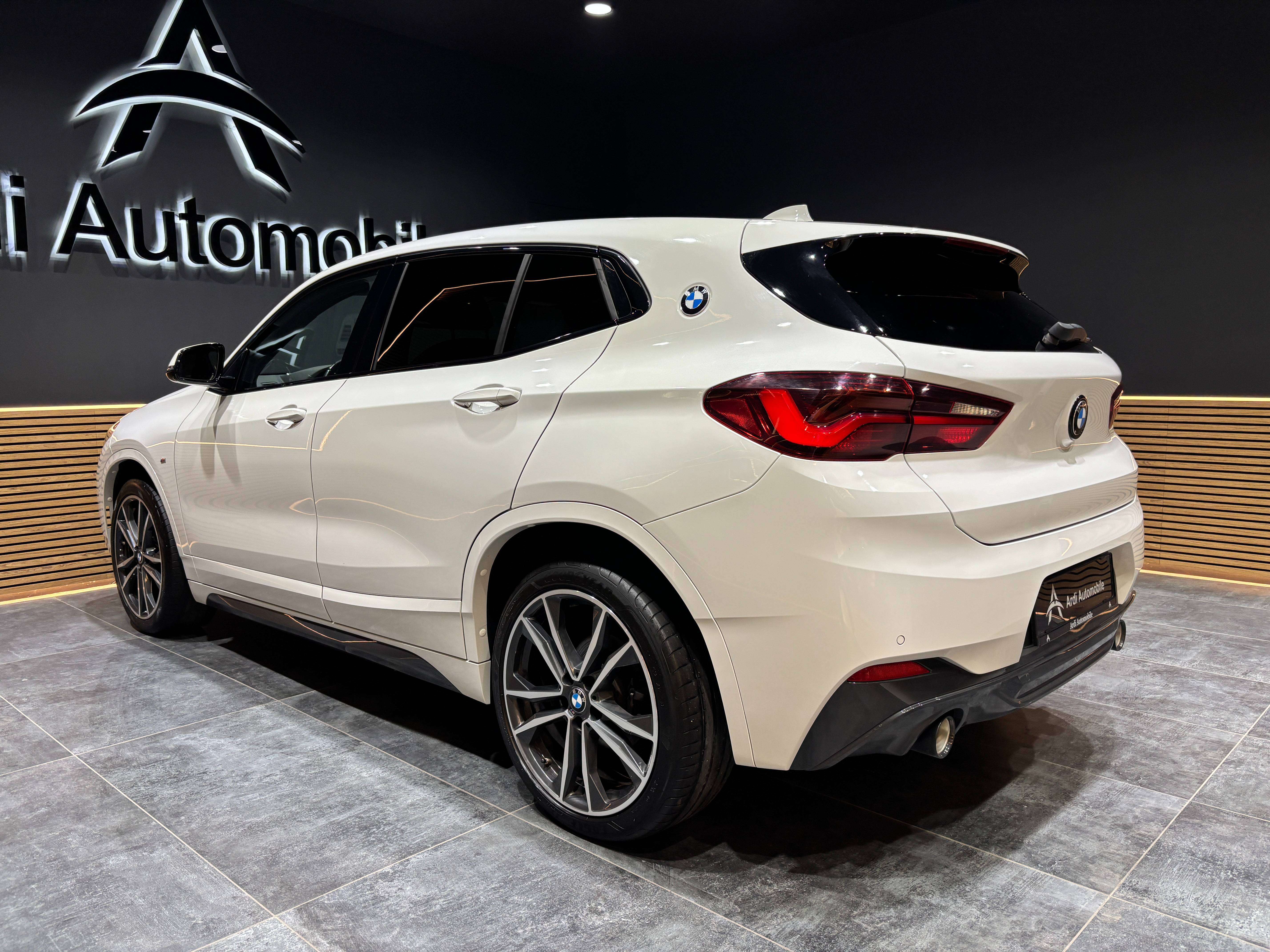 BMW X2 2.0 dA sDrive18 *PACK M*REGULATEUR*CAPTEUR AV+AR*LED*GARANTIE*