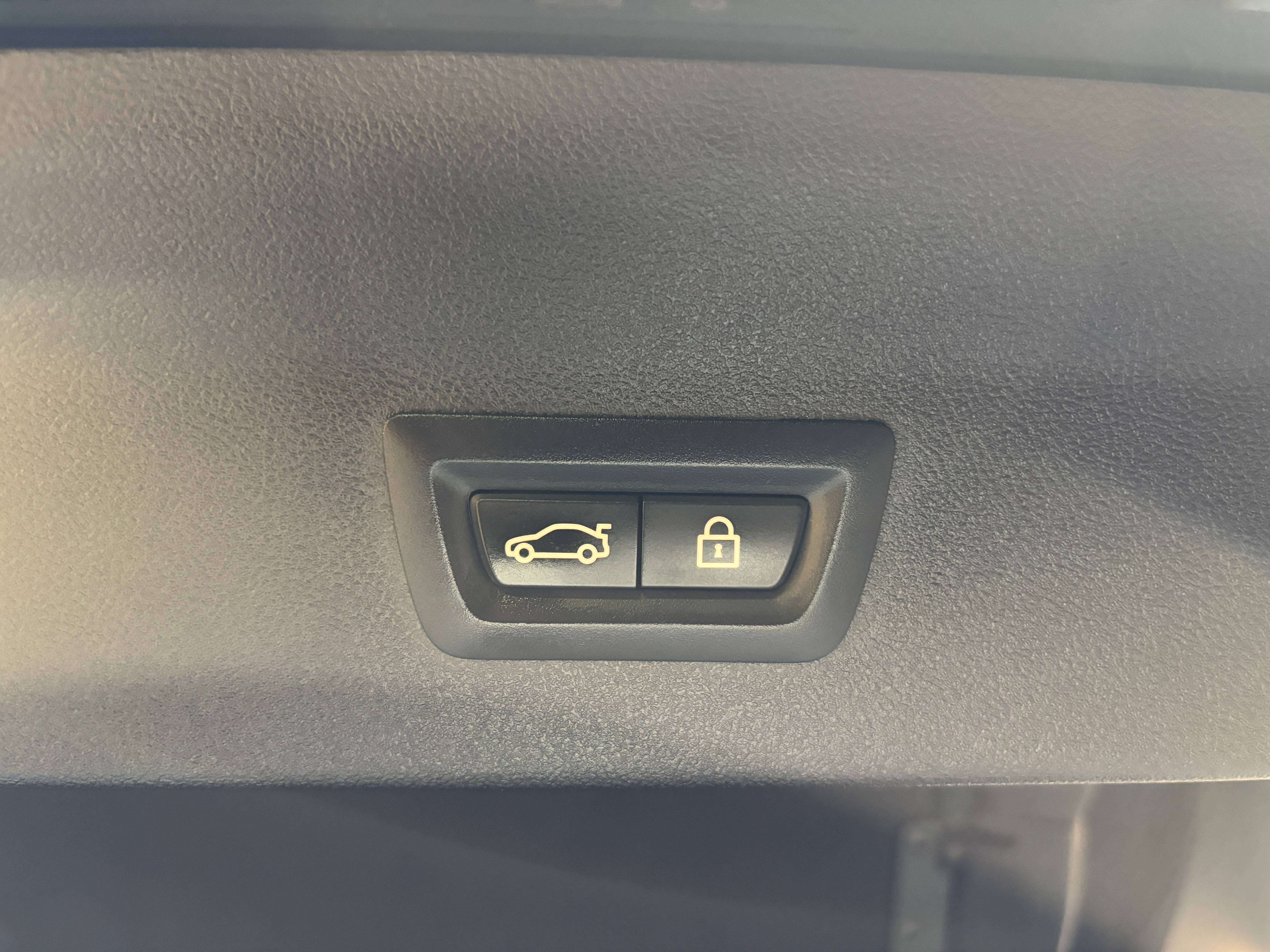 BMW X4 2.0 dA xDrive20 *PACK M*CARPLAY*TOIT OUV+PANO*LED*GARANTIE*