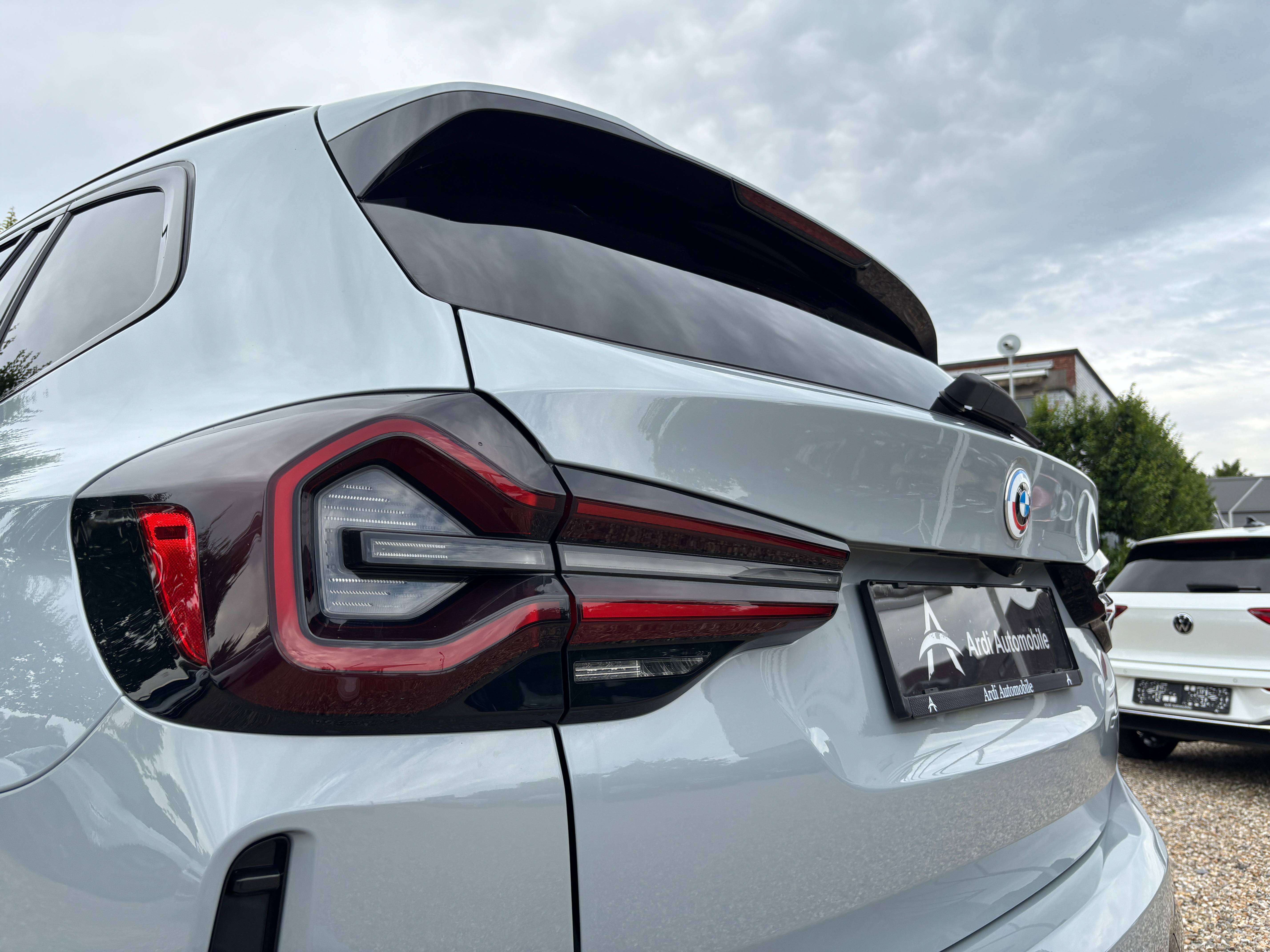 BMW X3 2.0 dA sDrive18 *PACK M*CARPLAY*CAMERA*1ER PROPRIO*GARANTIE*