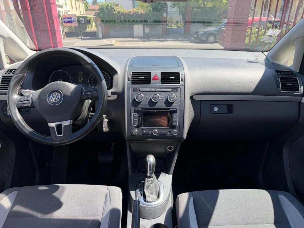 Volkswagen Touran 2.0 TDI 140 CONFORT LINE DSG BVA