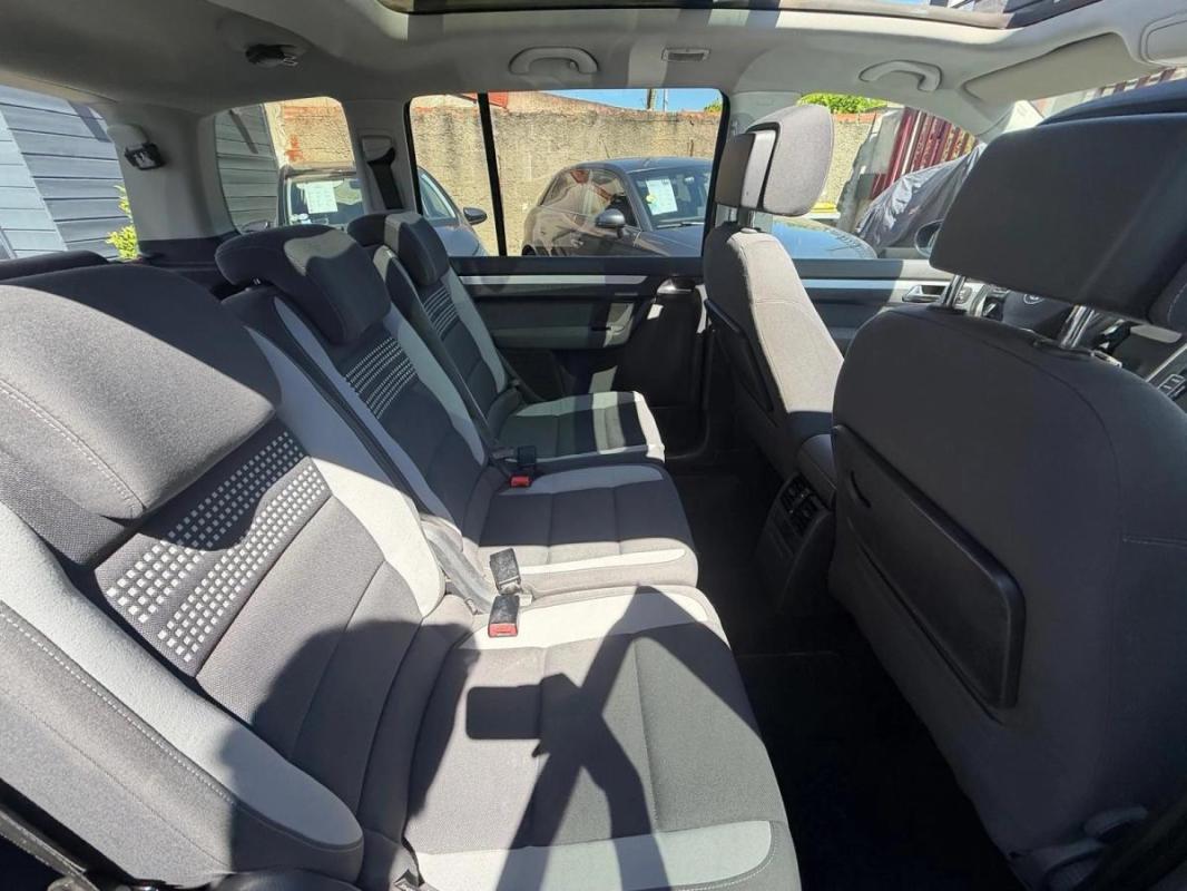 Volkswagen Touran 2.0 TDI 140 CONFORT LINE DSG BVA