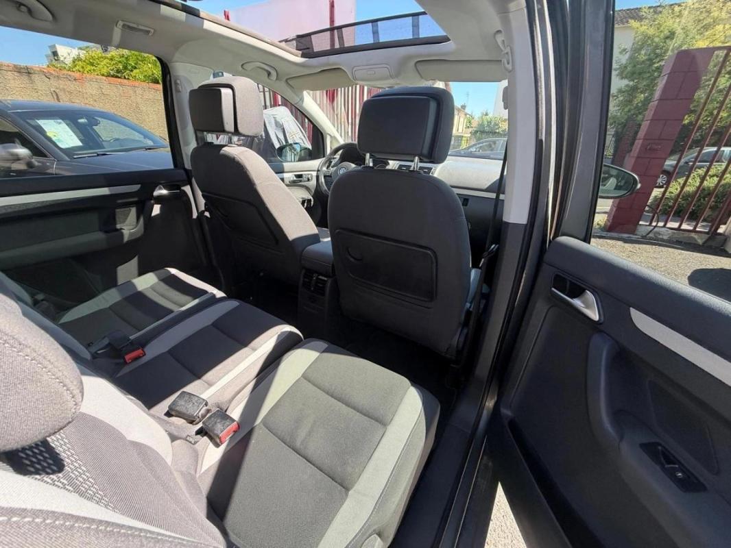 Volkswagen Touran 2.0 TDI 140 CONFORT LINE DSG BVA