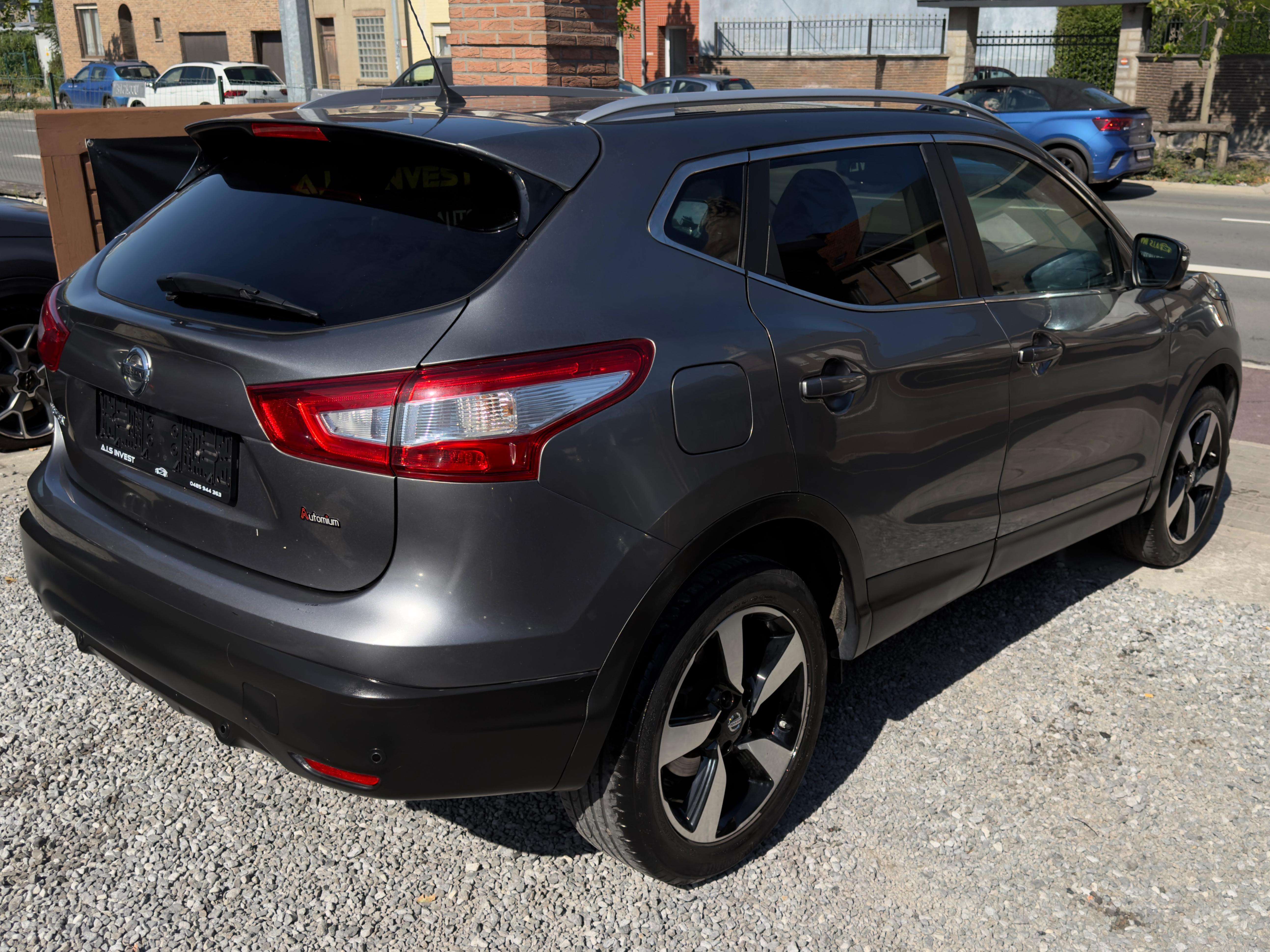 Nissan Qashqai Qashqai 1.2 DIG-T 2WD N-Connecta Xtronic