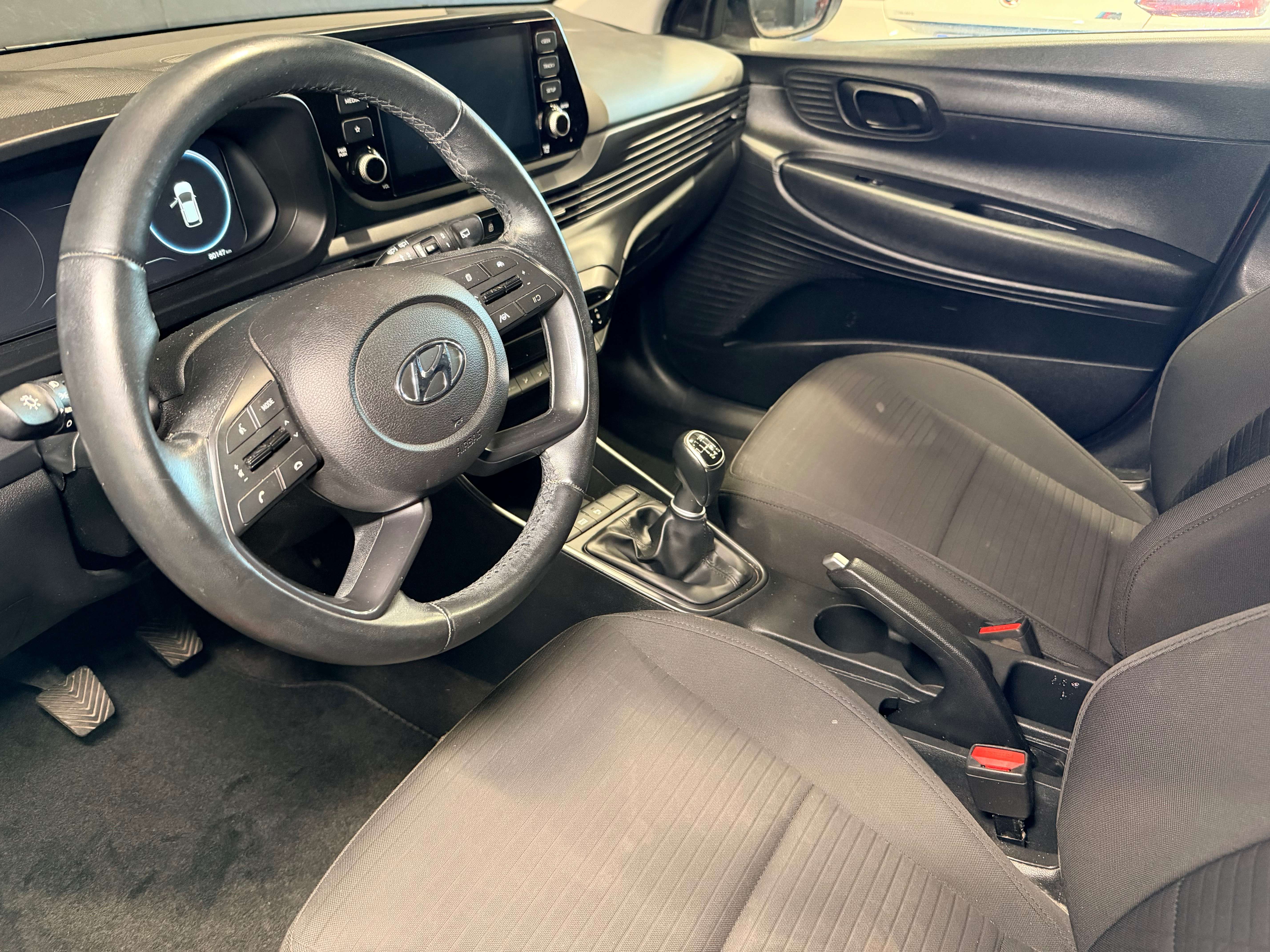 Hyundai i20 1.0 T-GDi MHEV Techno — CarPlay — Caméra — GPS — Clim auto