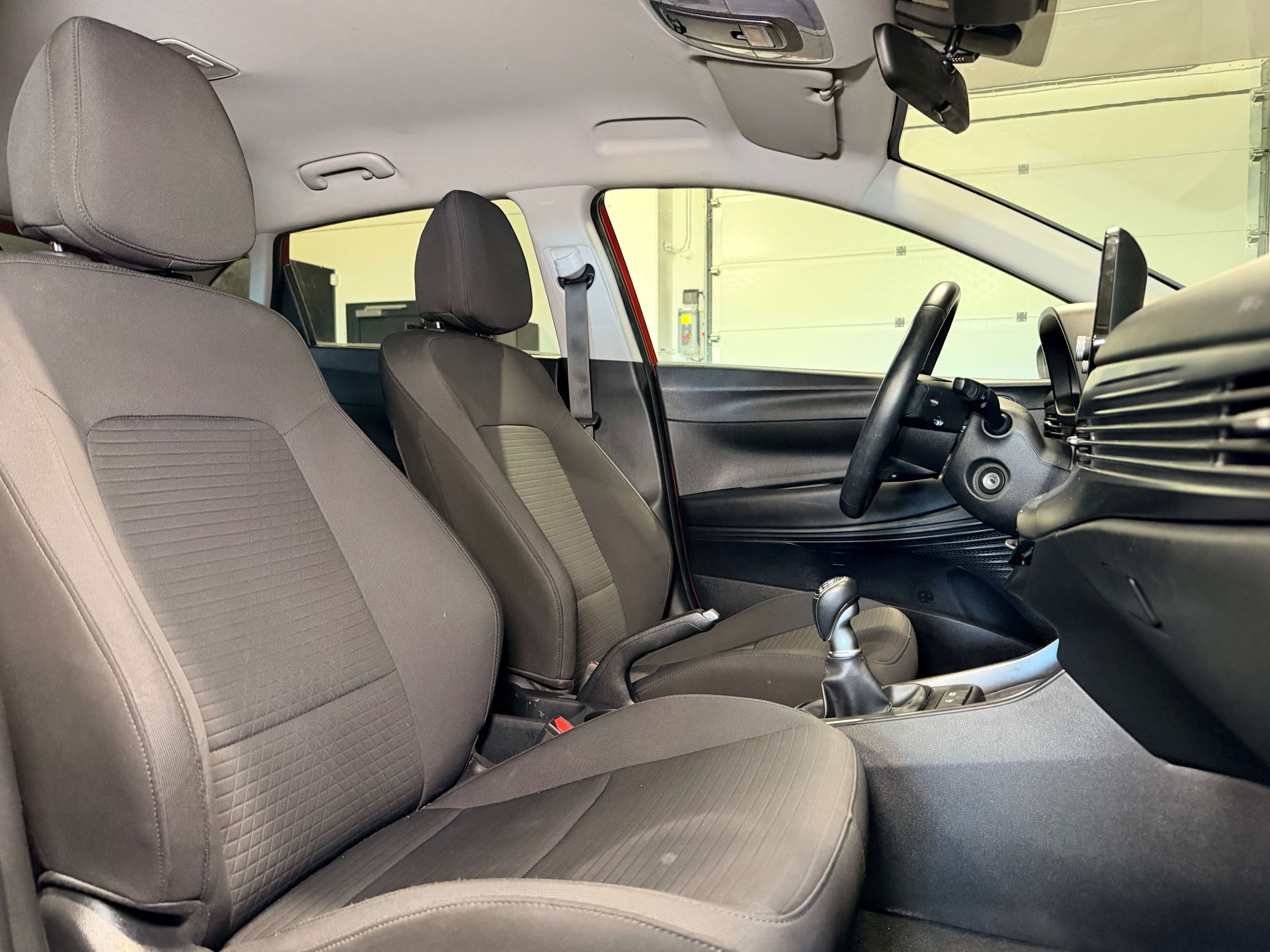 Hyundai i20 1.0 T-GDi MHEV Techno — CarPlay — Caméra — GPS — Clim auto