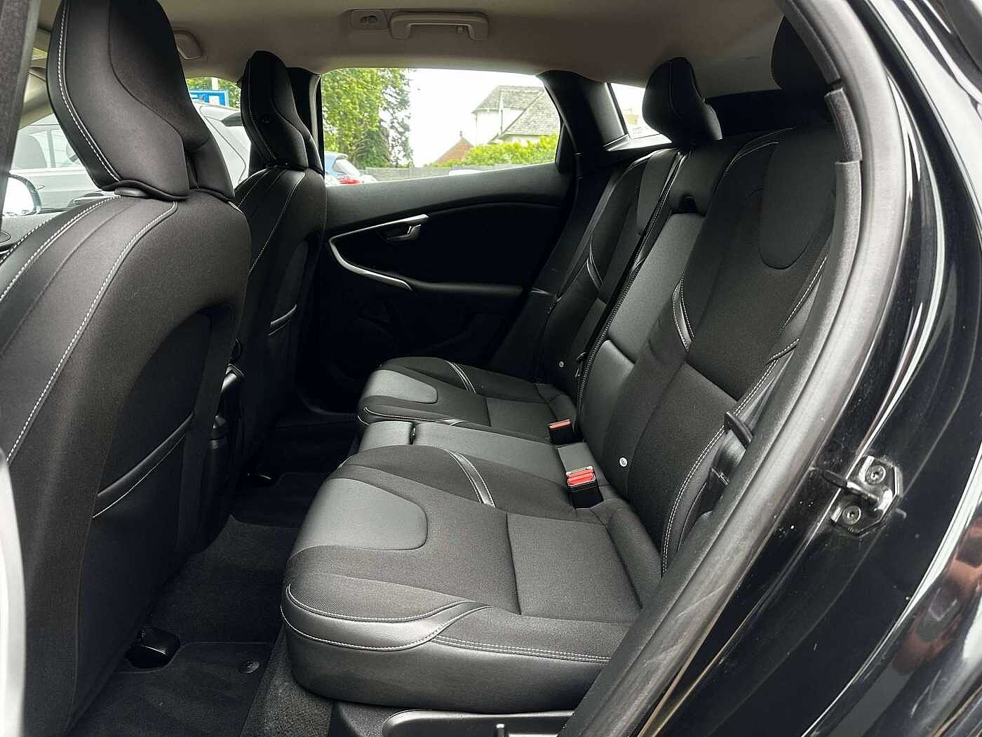 Volvo V40 1.6 D2 Momentum GPS/CLIM/LED AMBIANCE/CRUISE/tres propre !!!