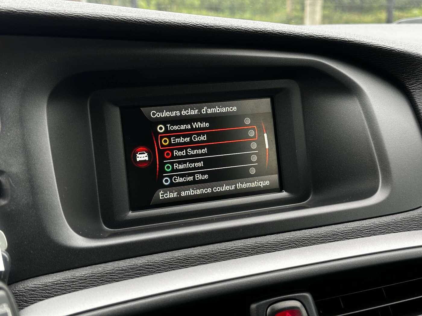 Volvo V40 1.6 D2 Momentum GPS/CLIM/LED AMBIANCE/CRUISE/tres propre !!!