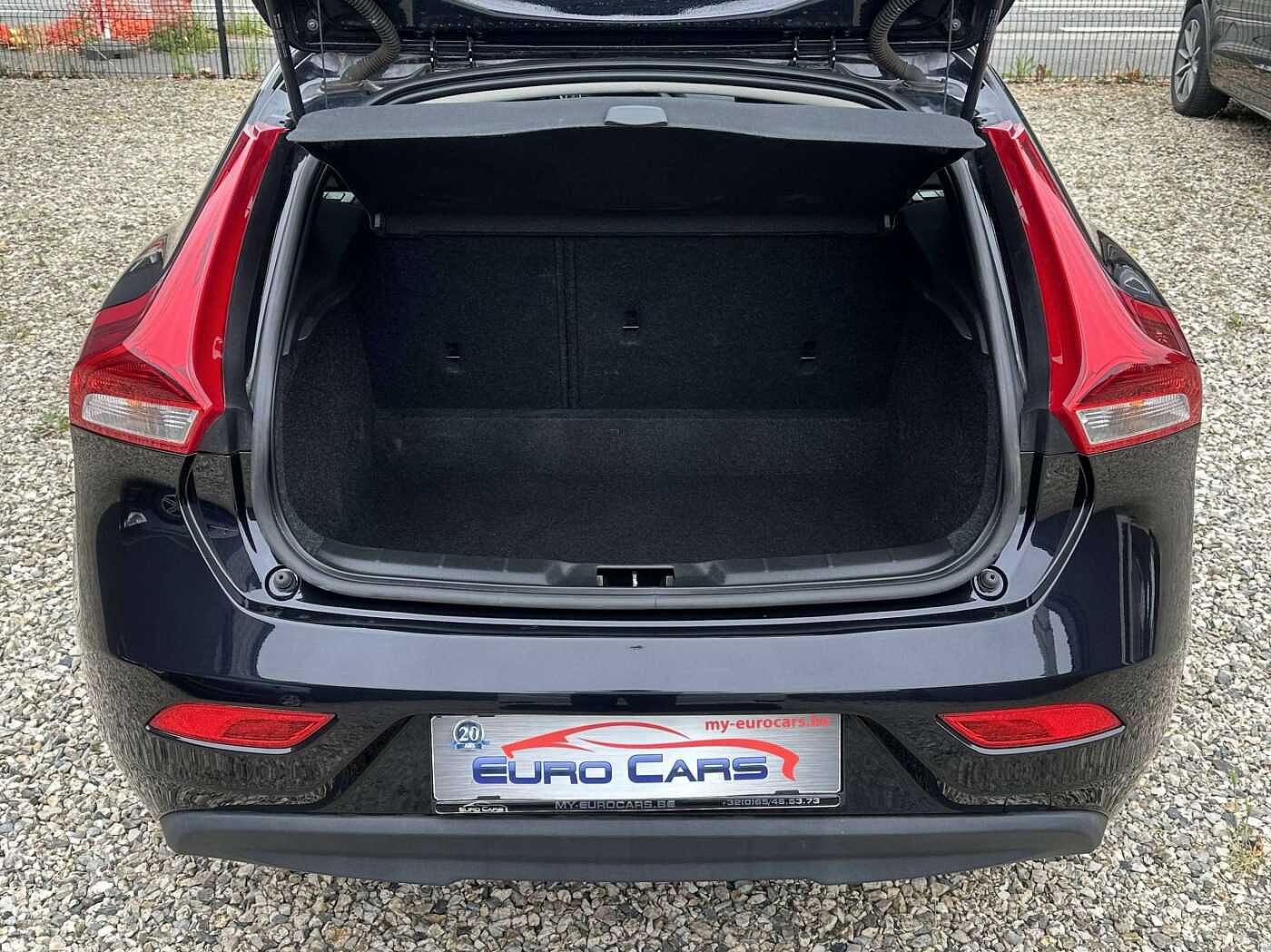 Volvo V40 1.6 D2 Momentum GPS/CLIM/LED AMBIANCE/CRUISE/tres propre !!!