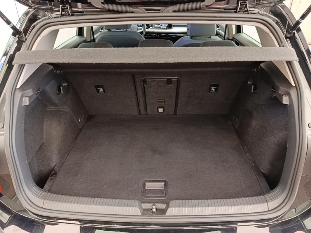 Volkswagen Golf VIII 2.0 TDI SCR 116 DSG LIFE PLUS