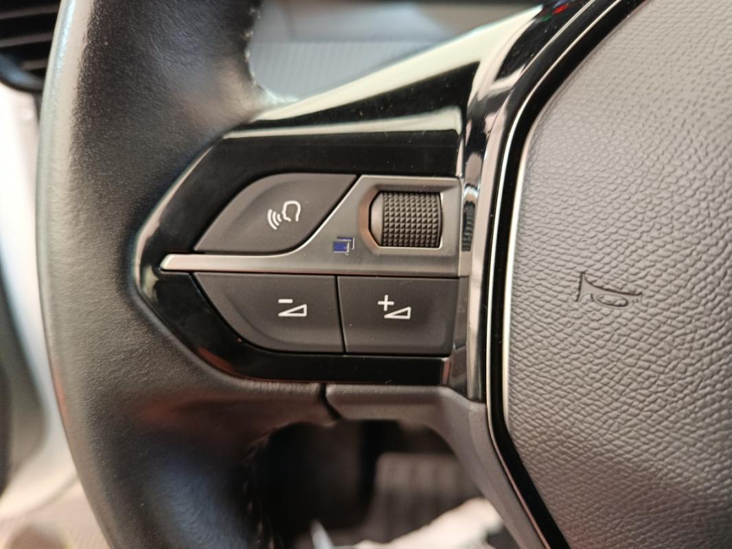 Peugeot 208 II PureTech 100 S&S Active Business