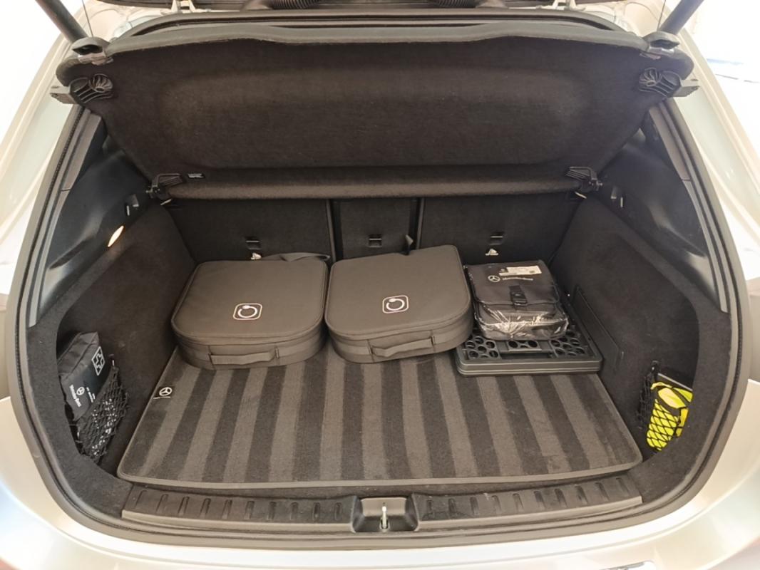 Mercedes-Benz Eqa 250+ Business Edition