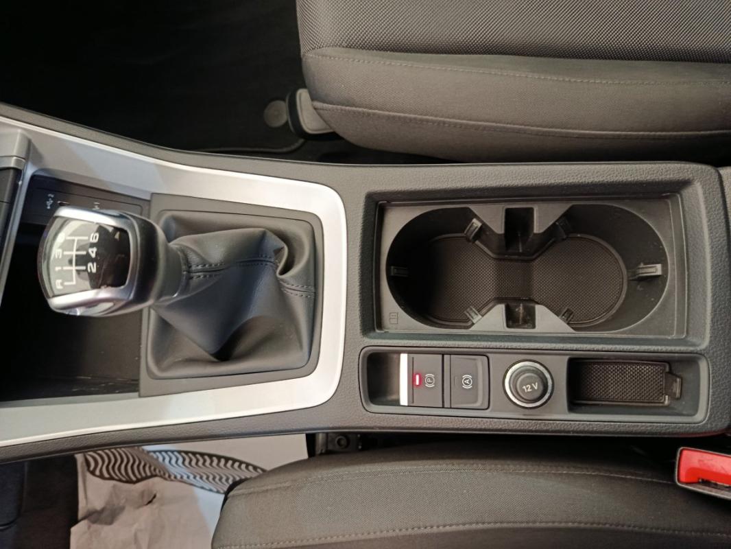Audi Q3 35 TDI 150 BUSINESS LINE